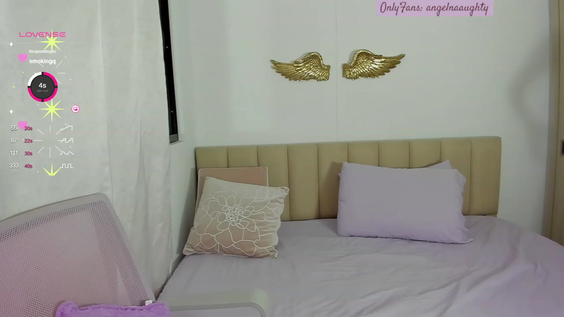 Gallery image thumbnail from Angelnaaughty's myfreecams stream on, 11/13/2023, 24:07 image 18 of 20