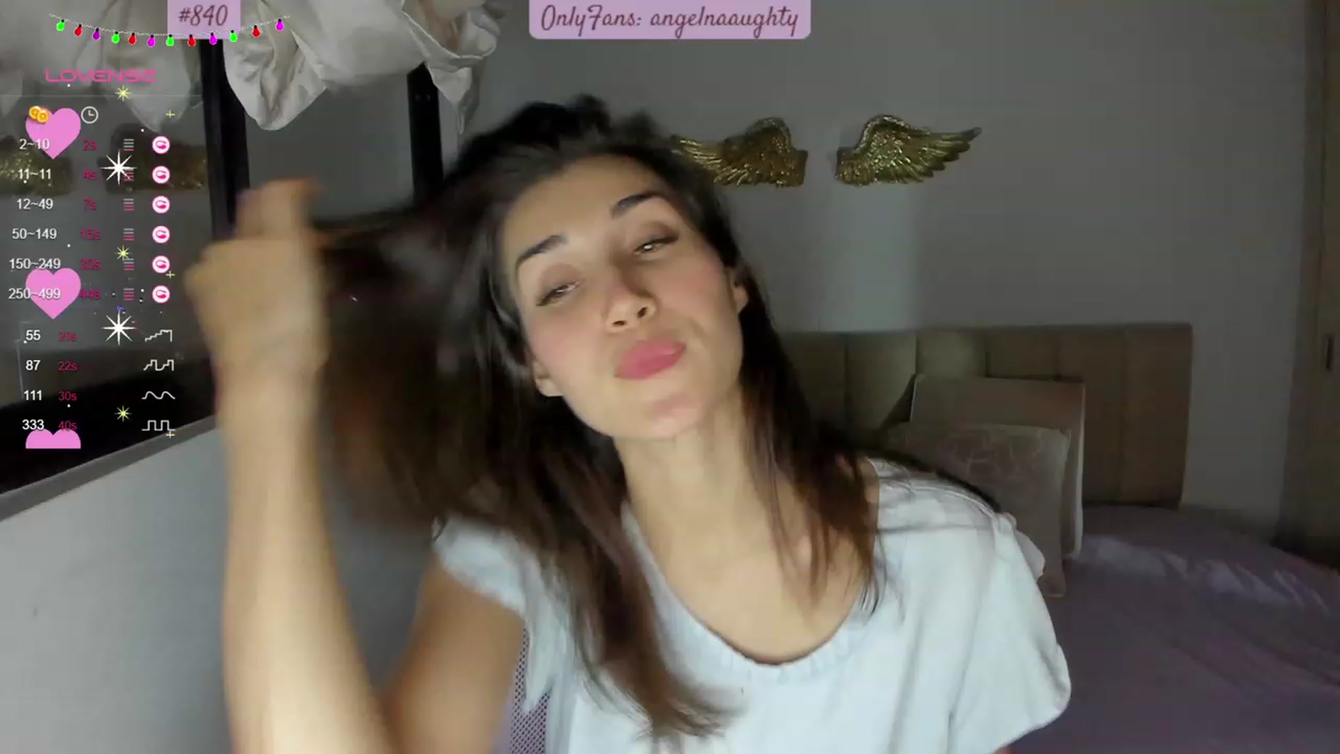 Gallery image thumbnail from Angelnaaughty's myfreecams stream on, 11/17/2023, 23:46 image 4 of 20