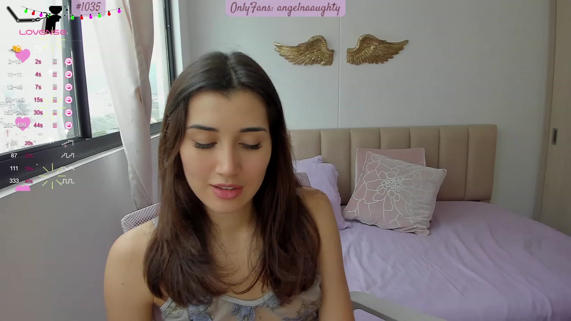 Gallery image thumbnail from Angelnaaughty's myfreecams stream on, 11/23/2023, 17:39 image 4 of 20