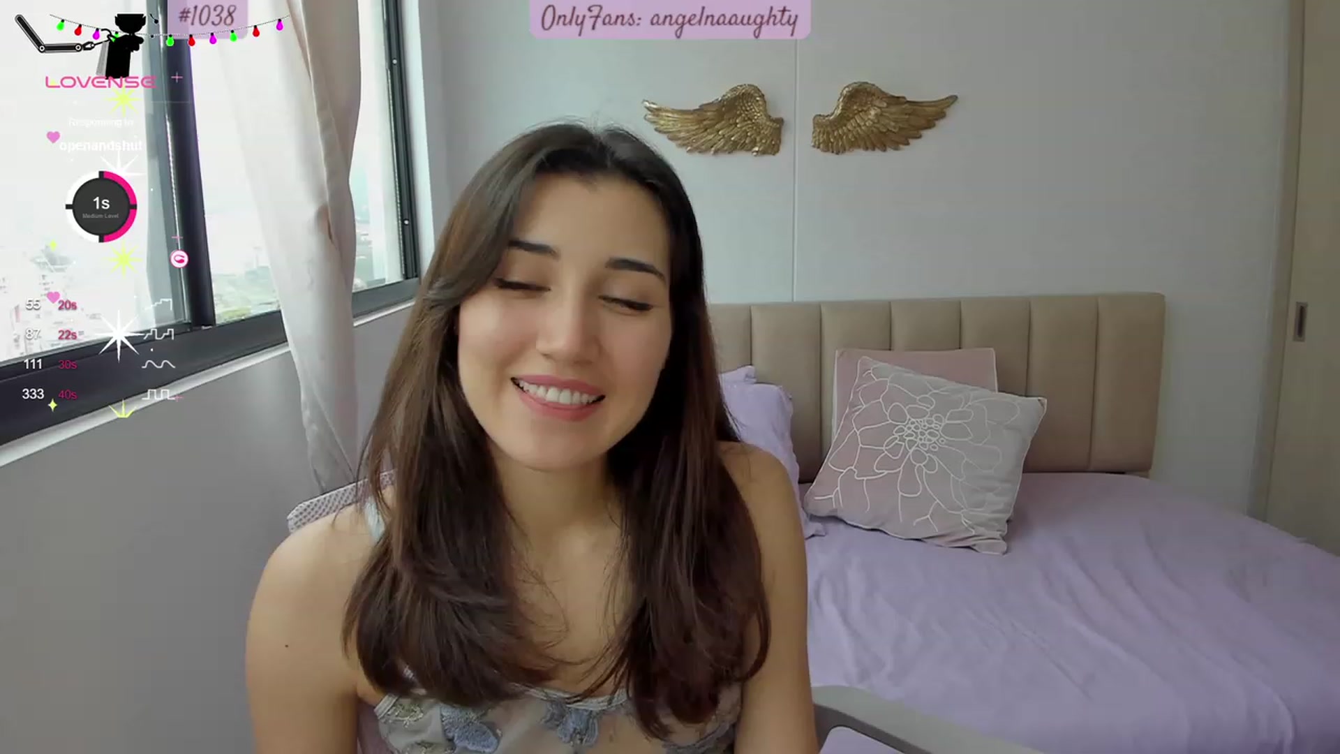 Gallery image thumbnail from Angelnaaughty's myfreecams stream on, 11/23/2023, 17:39 image 2 of 20