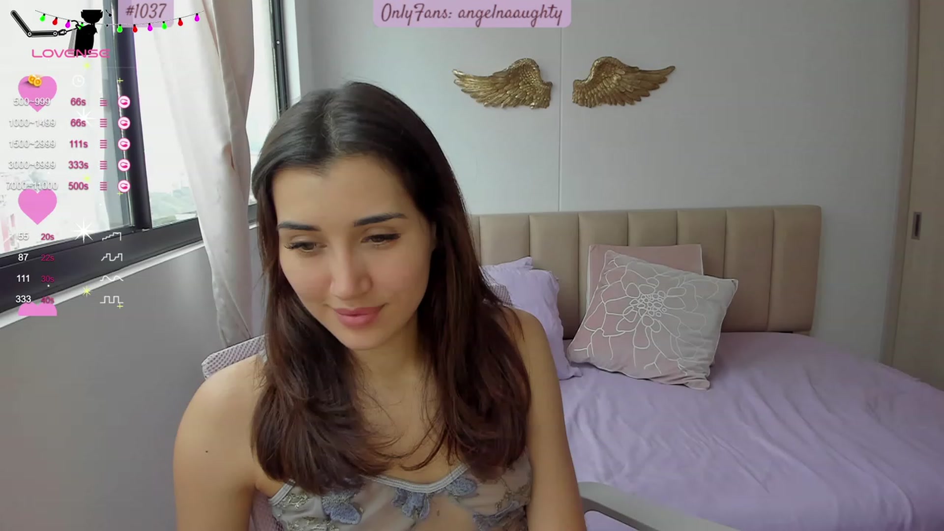 Gallery image thumbnail from Angelnaaughty's myfreecams stream on, 11/23/2023, 17:39 image 3 of 20