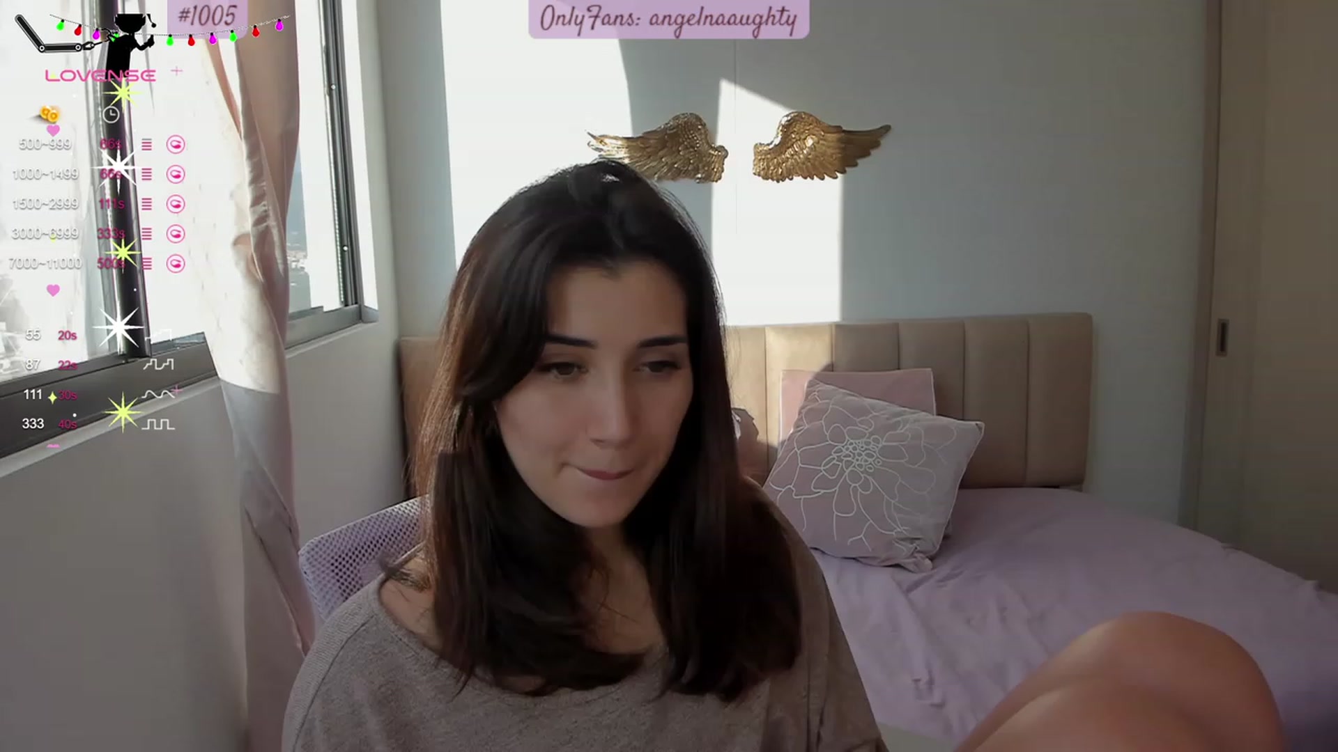 Gallery image thumbnail from Angelnaaughty's myfreecams stream on, 11/23/2023, 22:10 image 2 of 20