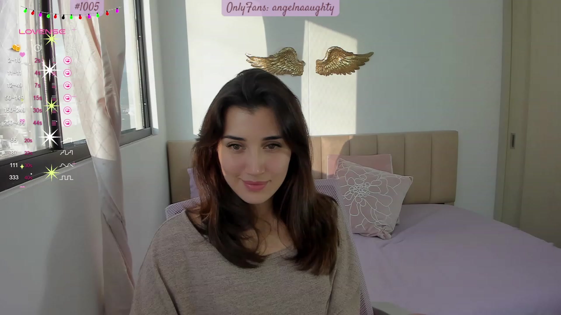 Gallery image thumbnail from Angelnaaughty's myfreecams stream on, 11/23/2023, 22:10 image 8 of 20