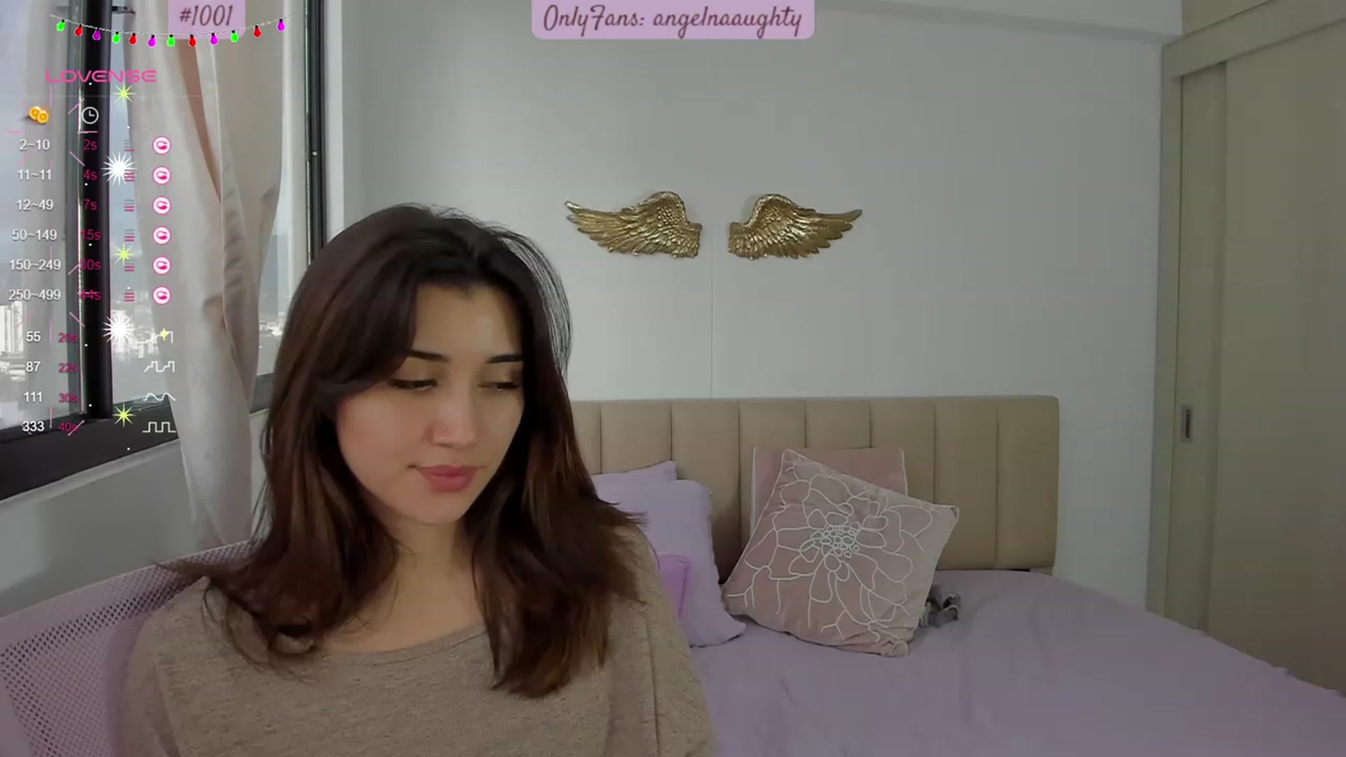 Gallery image thumbnail from Angelnaaughty's myfreecams stream on, 11/23/2023, 22:10 image 12 of 20