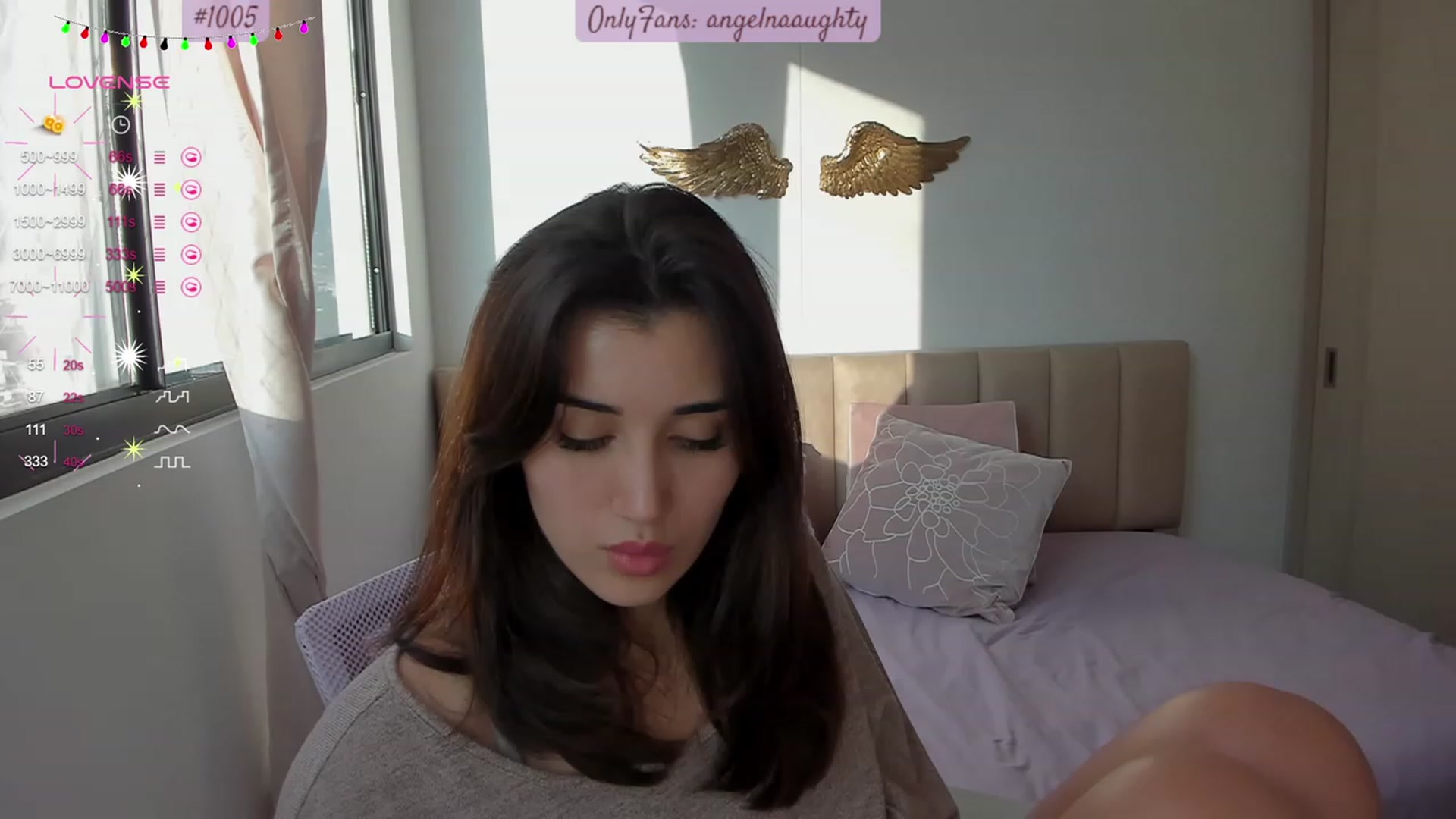 Gallery image thumbnail from Angelnaaughty's myfreecams stream on, 11/23/2023, 22:10 image 6 of 20