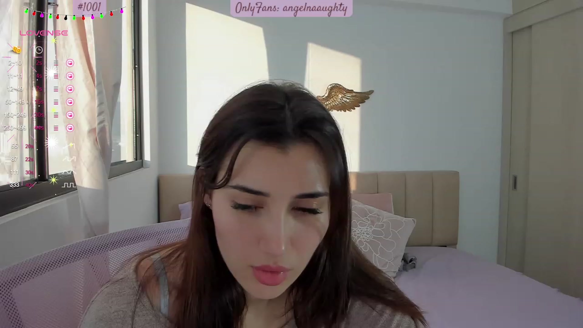 Gallery image thumbnail from Angelnaaughty's myfreecams stream on, 11/23/2023, 22:10 image 15 of 20