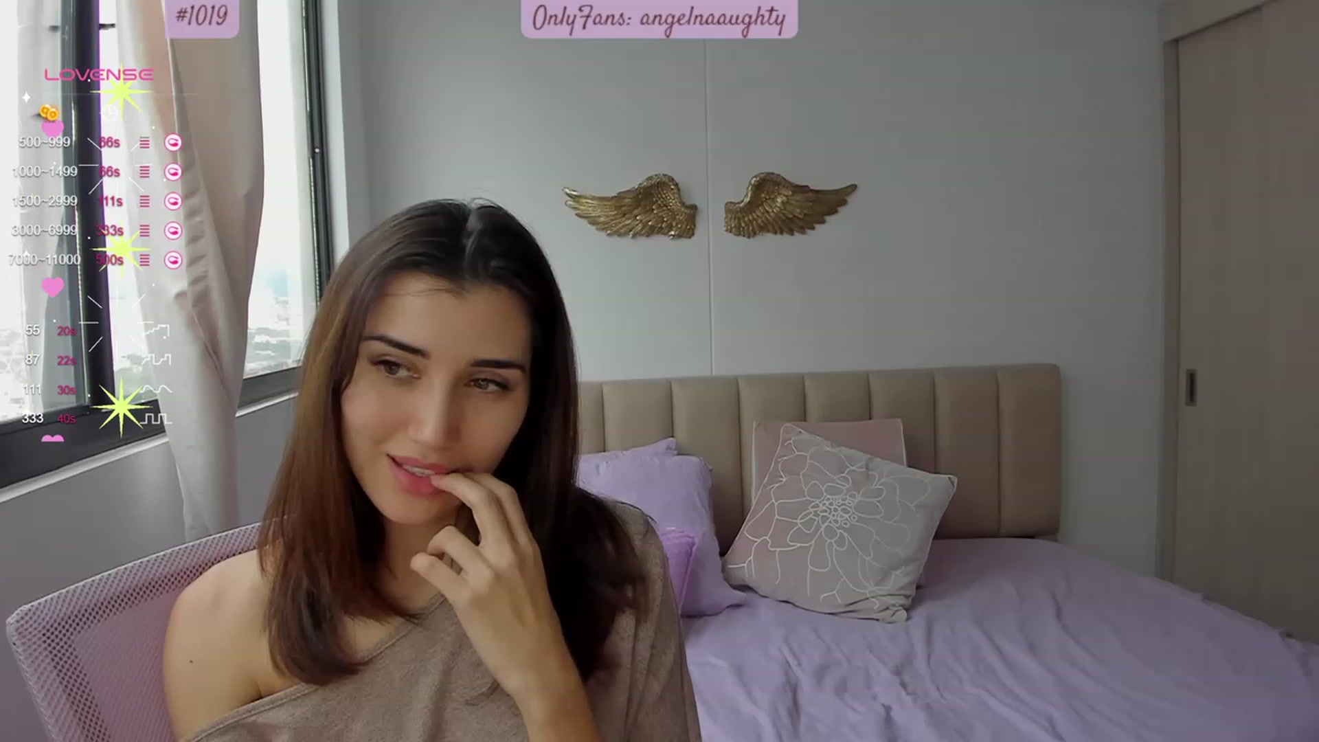 Gallery image thumbnail from Angelnaaughty's myfreecams stream on, 11/24/2023, 16:33 image 12 of 20