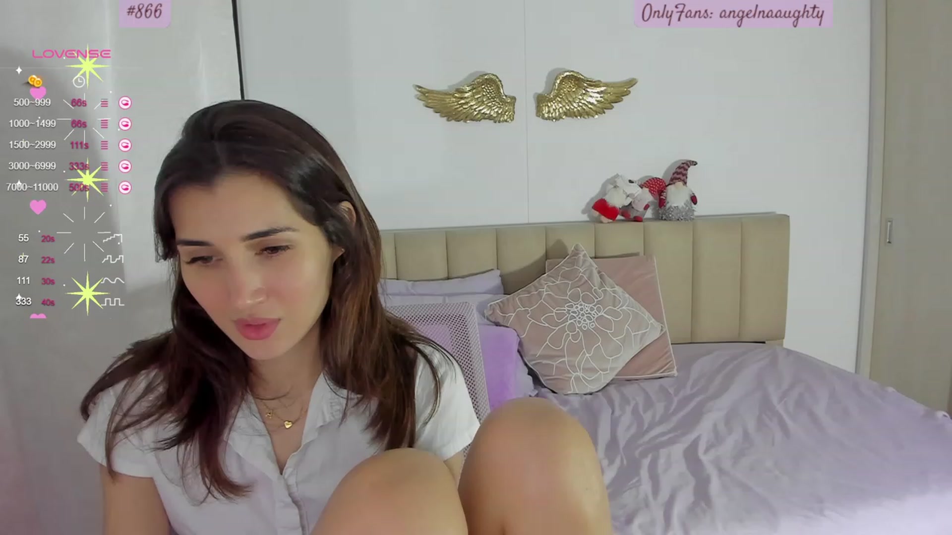 Gallery image thumbnail from Angelnaaughty's myfreecams stream on, 11/26/2023, 02:05 image 11 of 20