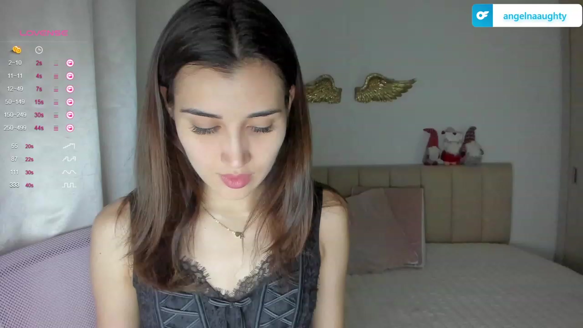 Gallery image thumbnail from Angelnaaughty's myfreecams stream on, 12/09/2023, 24:27 image 7 of 20