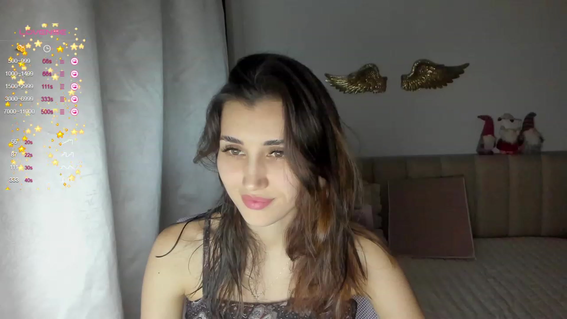Gallery image thumbnail from Angelnaaughty's myfreecams stream on, 12/19/2023, 24:19 image 9 of 20