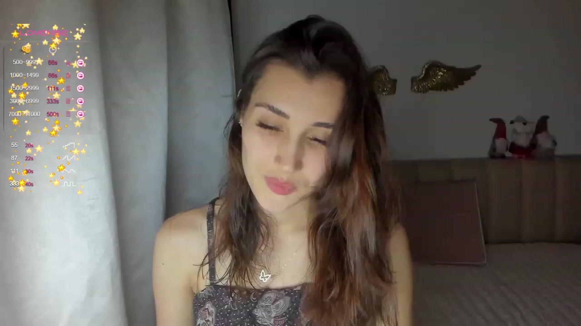 Gallery image thumbnail from Angelnaaughty's myfreecams stream on, 12/19/2023, 24:19 image 10 of 20