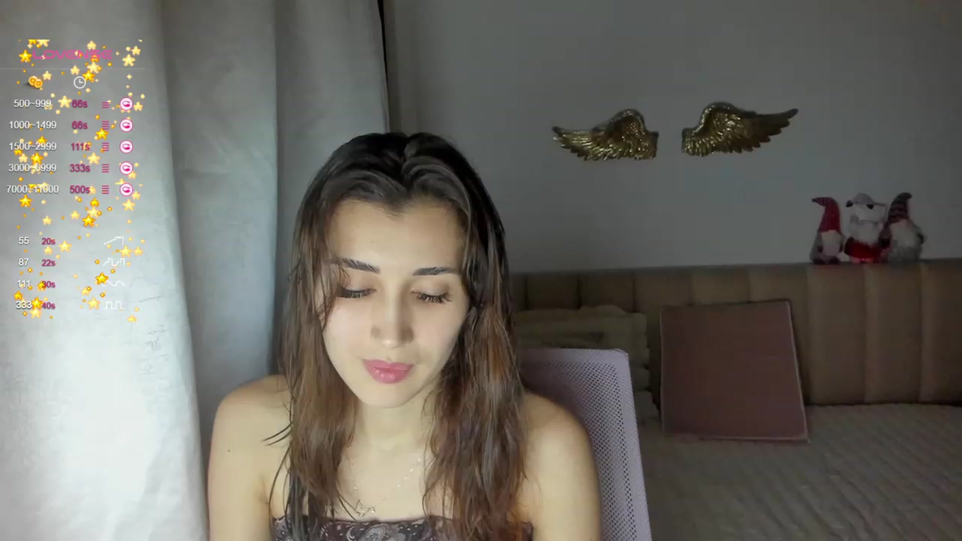 Gallery image thumbnail from Angelnaaughty's myfreecams stream on, 12/19/2023, 24:19 image 3 of 20