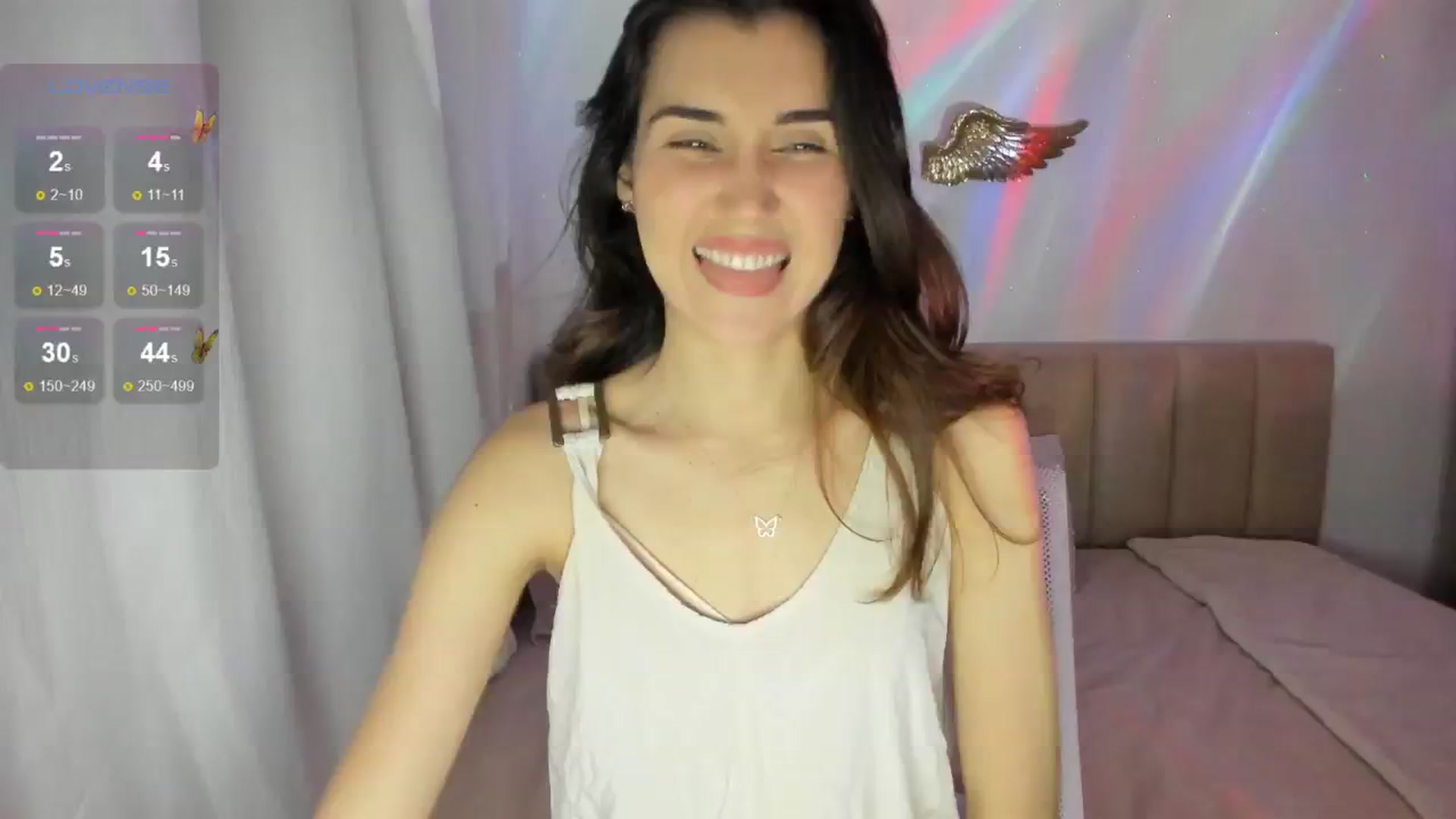 Gallery image thumbnail from Angelnaaughty's myfreecams stream on, 05/13/2024, 24:03 image 16 of 20
