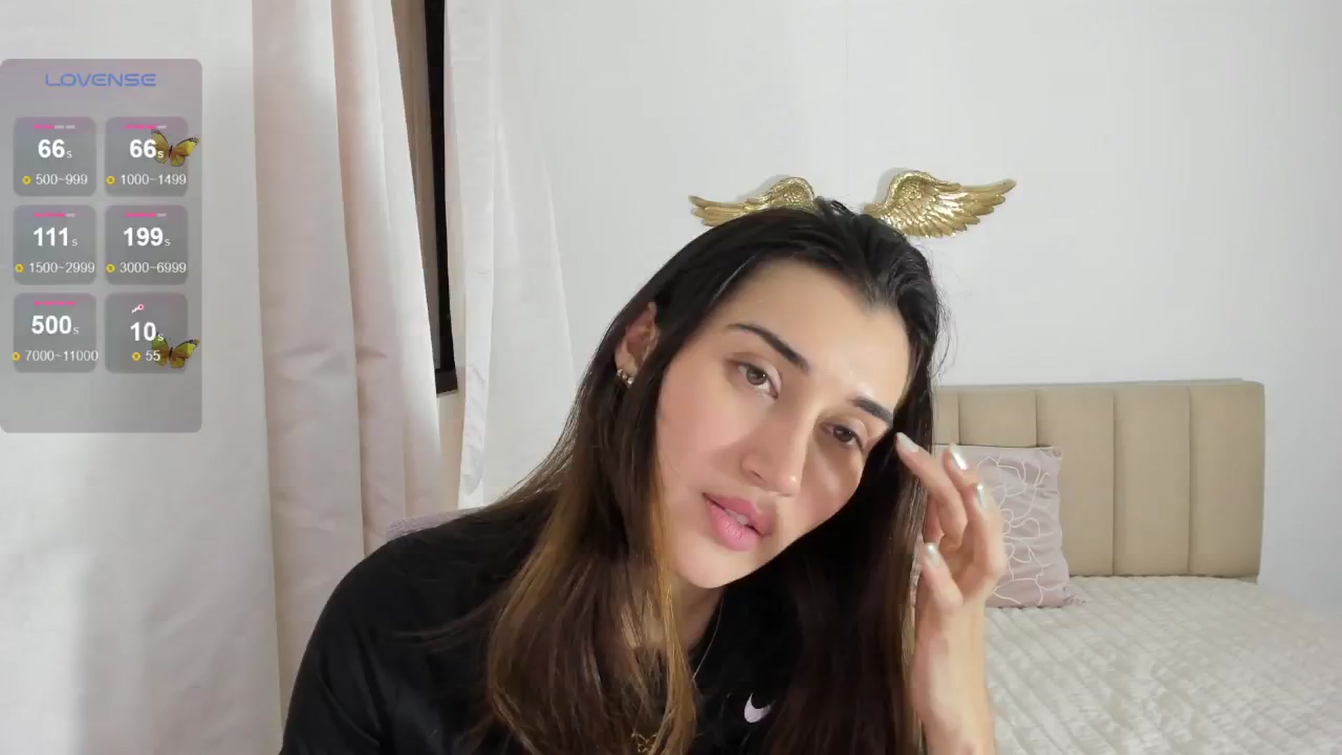 Gallery image thumbnail from Angelnaaughty's myfreecams stream on, 05/15/2024, 22:53 image 10 of 20
