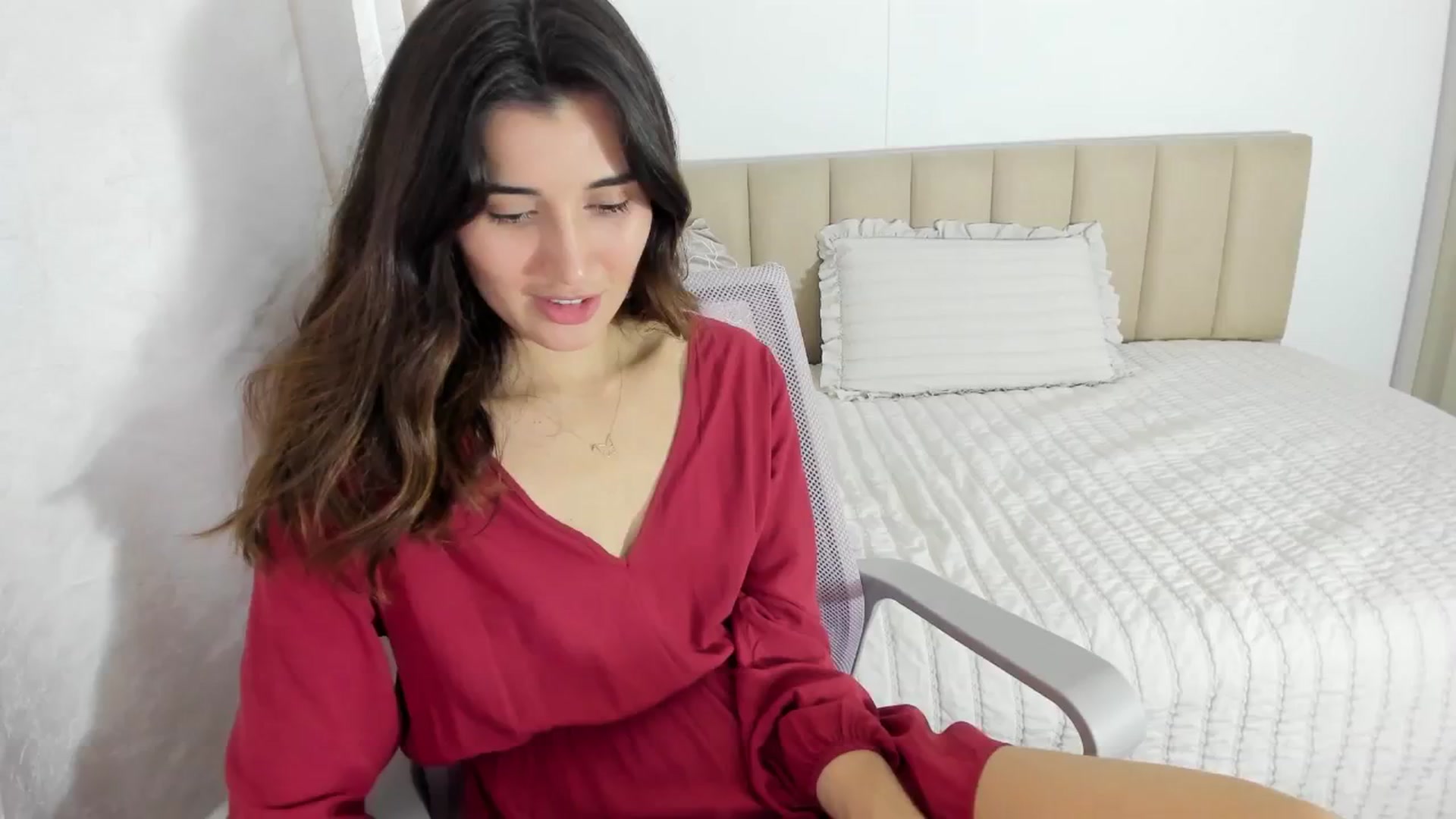Gallery image thumbnail from Angelnaaughty's myfreecams stream on, 05/21/2024, 23:58 image 10 of 20
