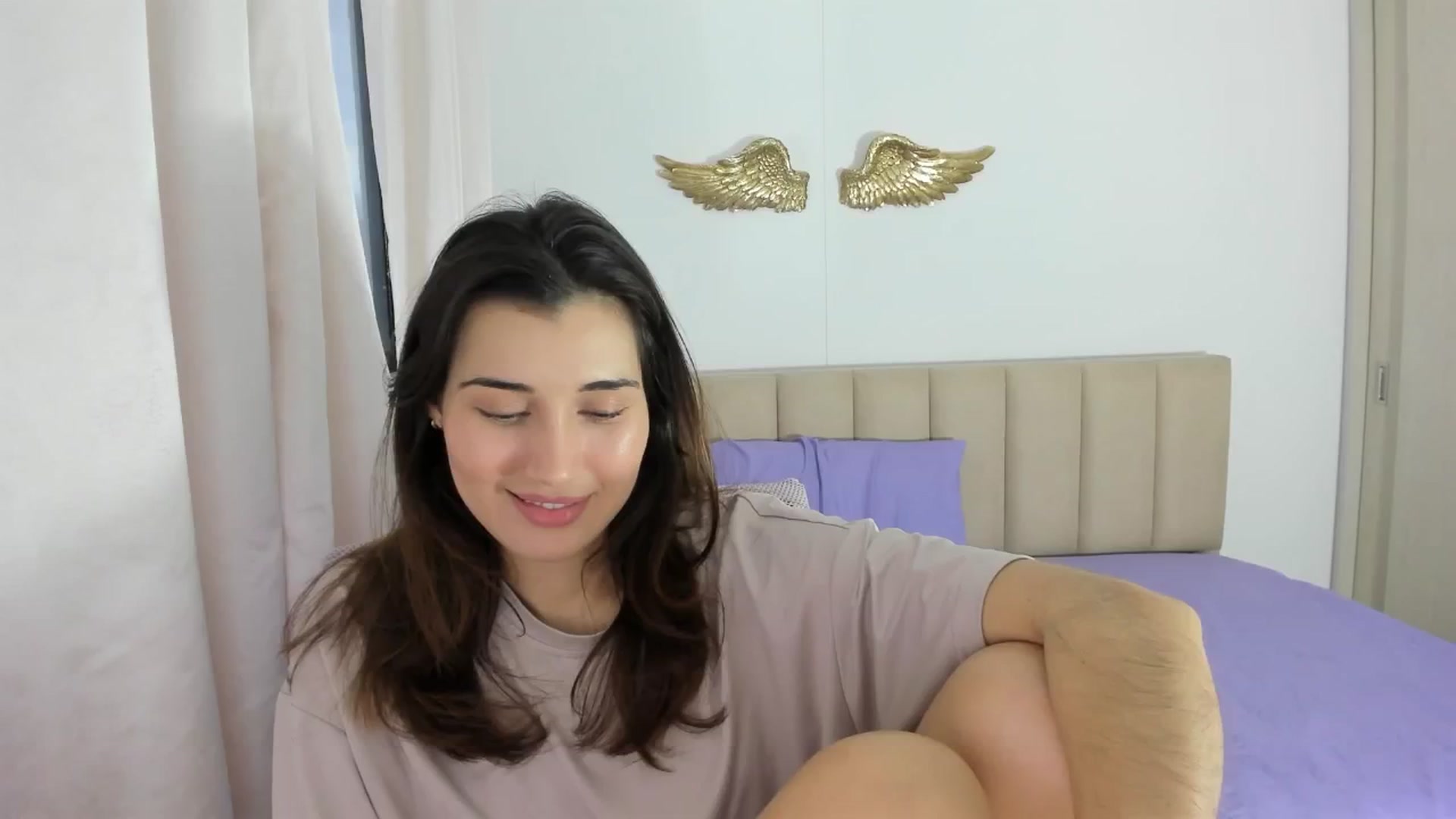 Gallery image thumbnail from Angelnaaughty's myfreecams stream on, 05/29/2024, 22:56 image 16 of 20