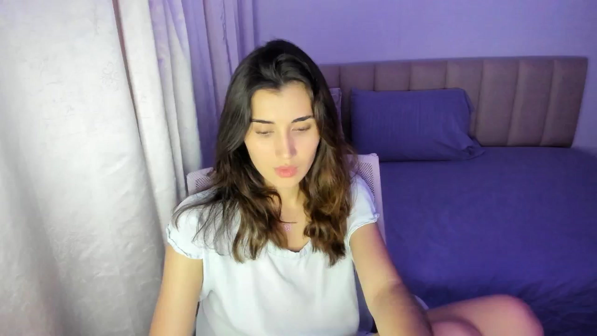 Gallery image thumbnail from Angelnaaughty's myfreecams stream on, 05/31/2024, 04:07 image 9 of 20