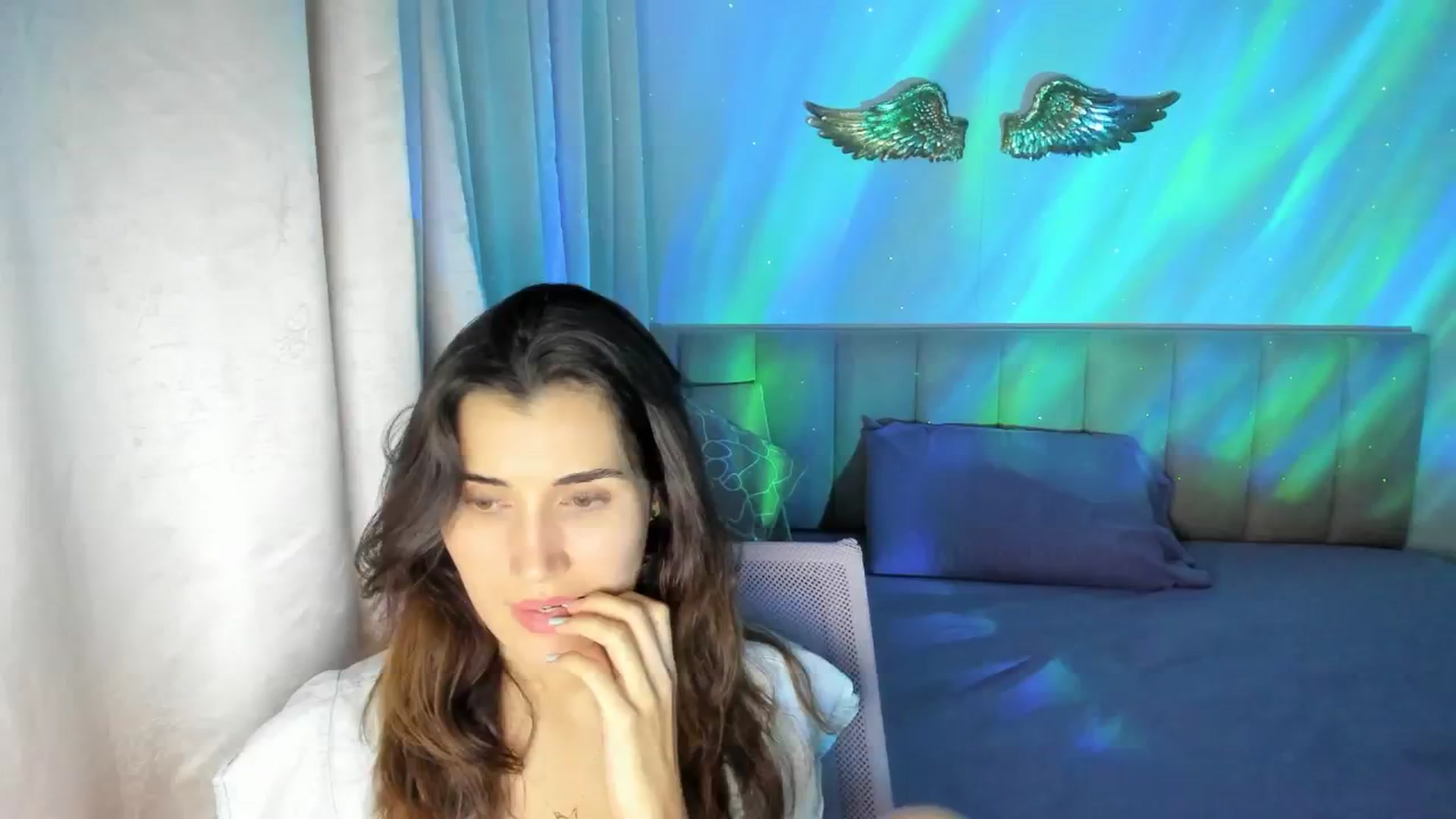 Gallery image thumbnail from Angelnaaughty's myfreecams stream on, 05/31/2024, 07:08 image 4 of 20