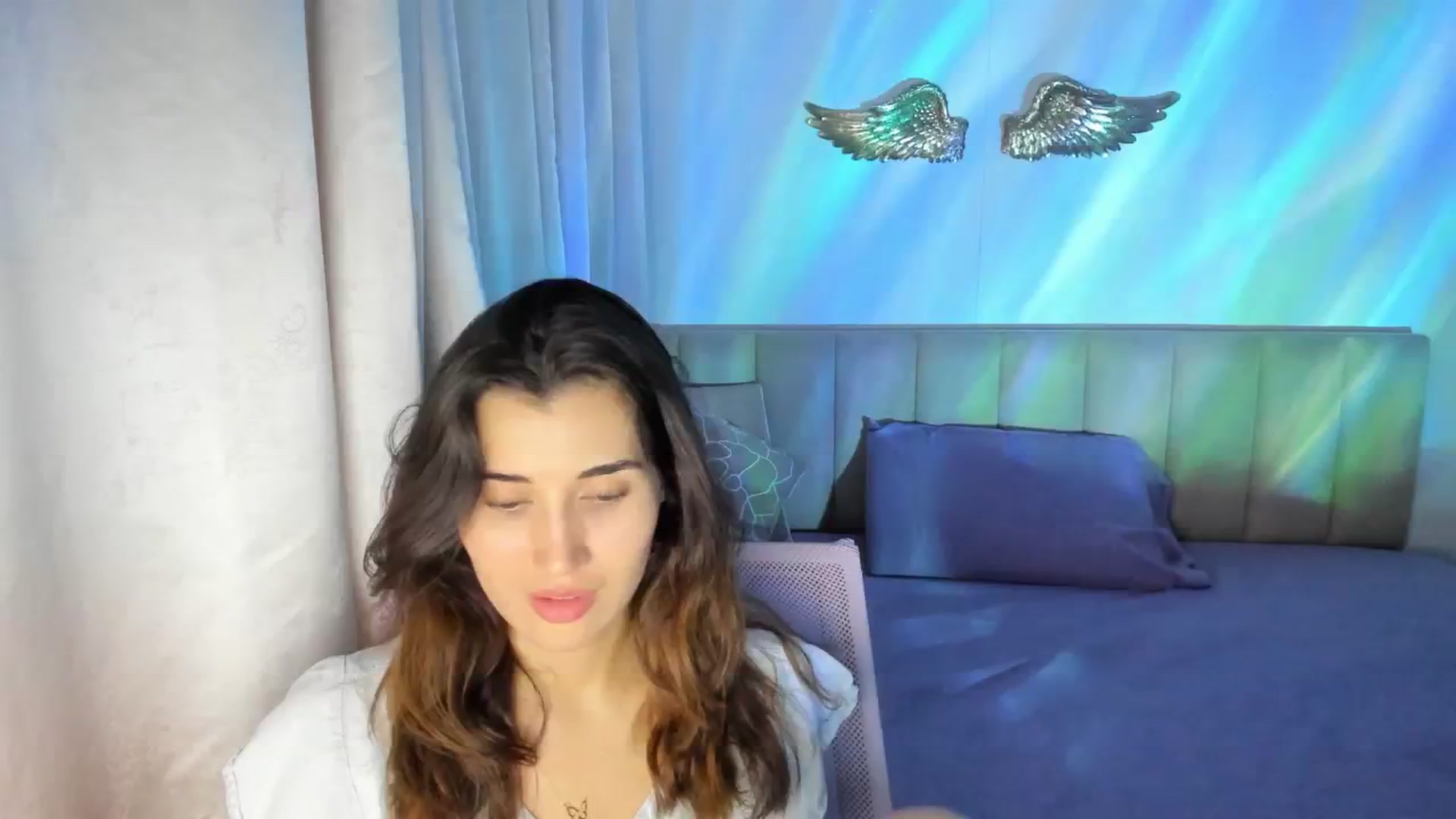 Gallery image thumbnail from Angelnaaughty's myfreecams stream on, 05/31/2024, 07:08 image 3 of 20