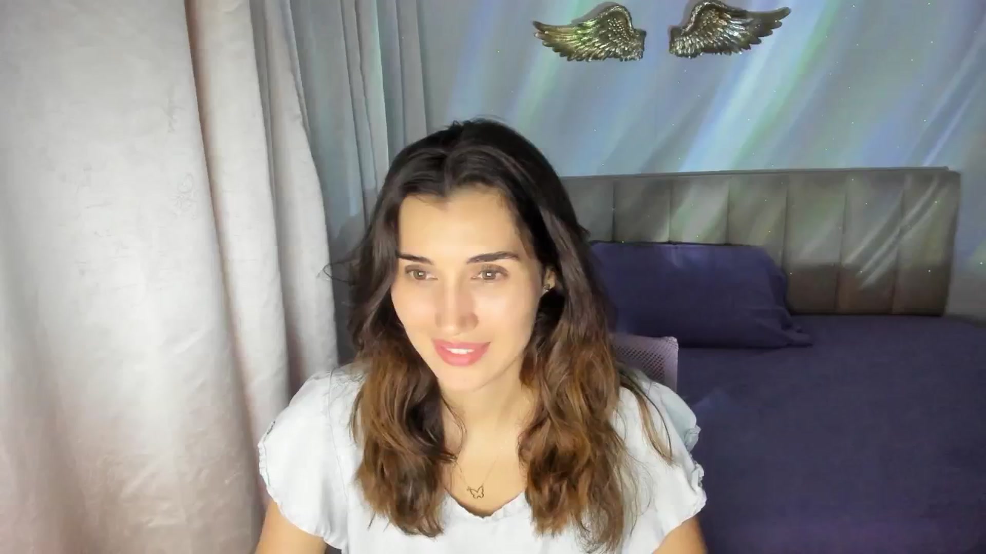 Gallery image thumbnail from Angelnaaughty's myfreecams stream on, 05/31/2024, 07:08 image 6 of 20