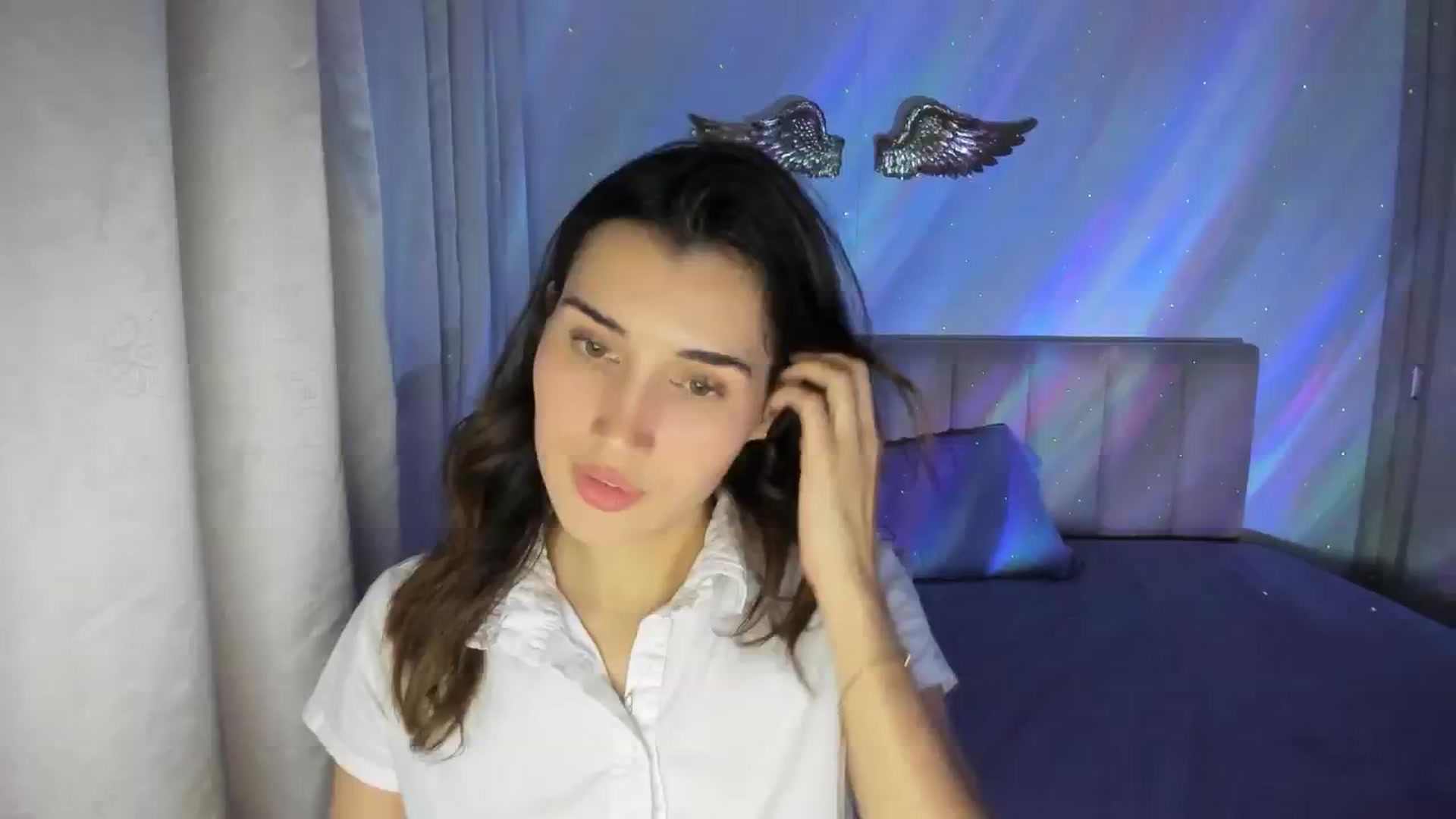 Gallery image thumbnail from Angelnaaughty's myfreecams stream on, 06/01/2024, 04:05 image 15 of 20