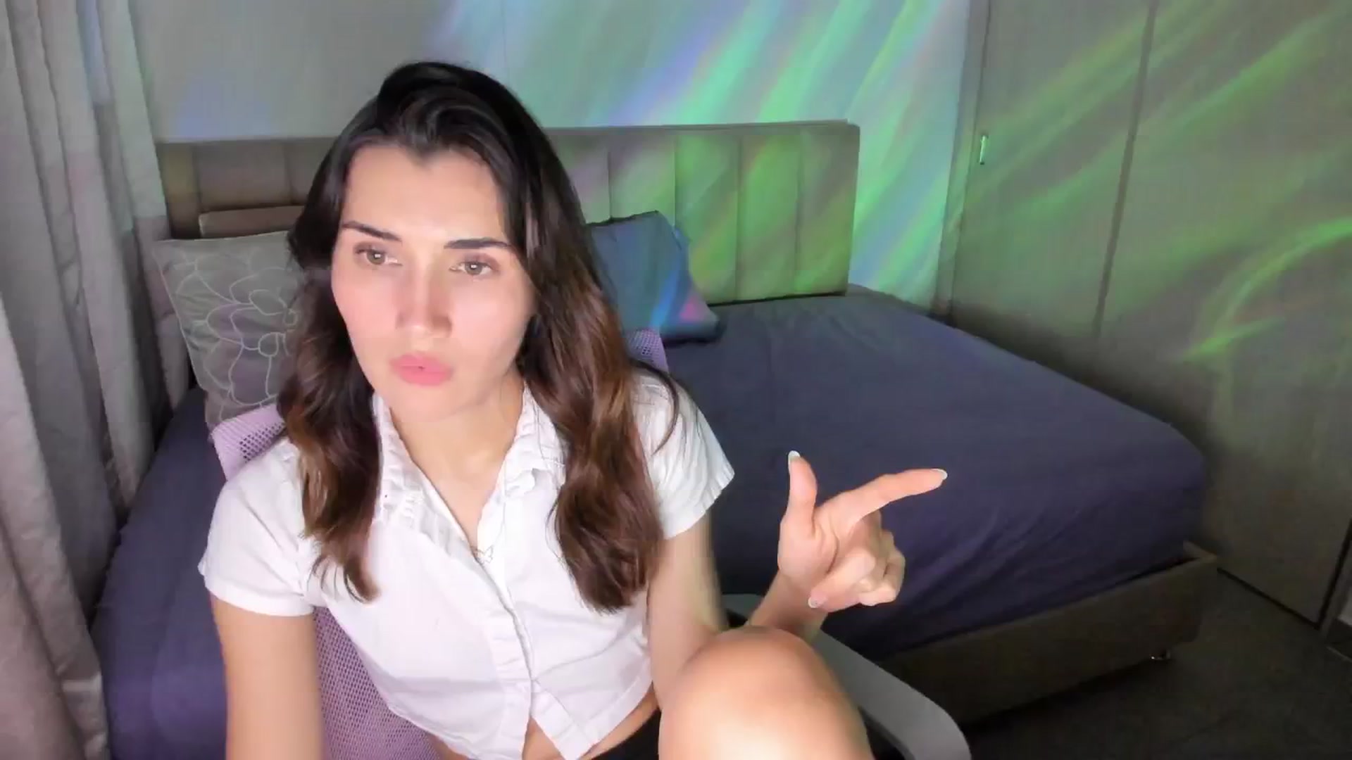 Gallery image thumbnail from Angelnaaughty's myfreecams stream on, 06/01/2024, 04:45 image 13 of 20