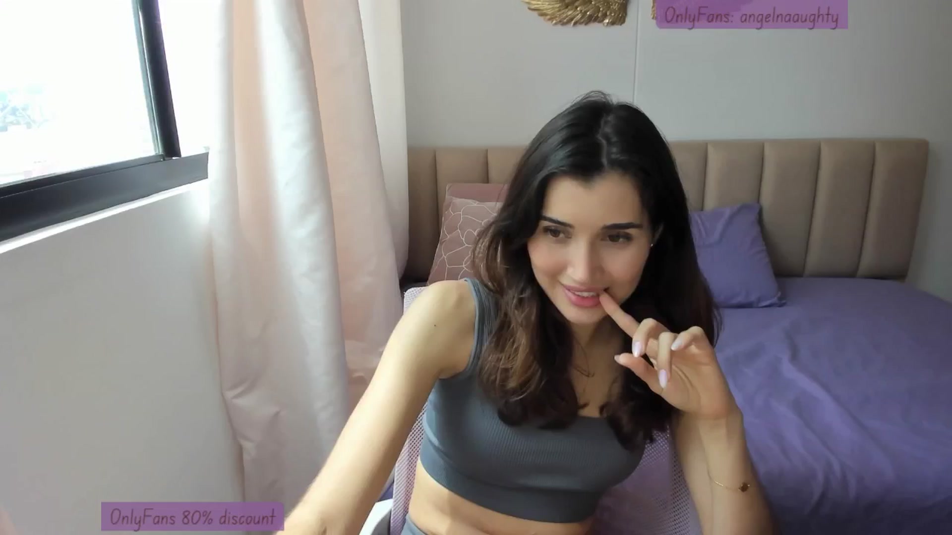 Gallery image thumbnail from Angelnaaughty's myfreecams stream on, 06/05/2024, 18:07 image 19 of 20