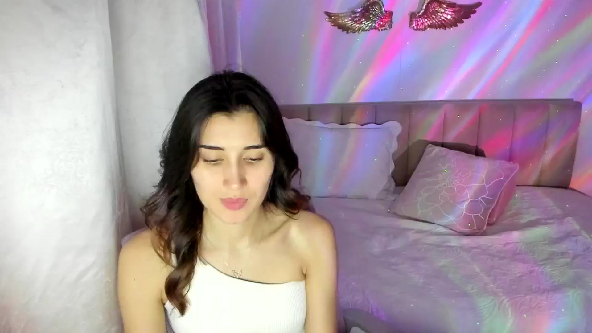Gallery image thumbnail from Angelnaaughty's myfreecams stream on, 07/14/2024, 01:56 image 2 of 20