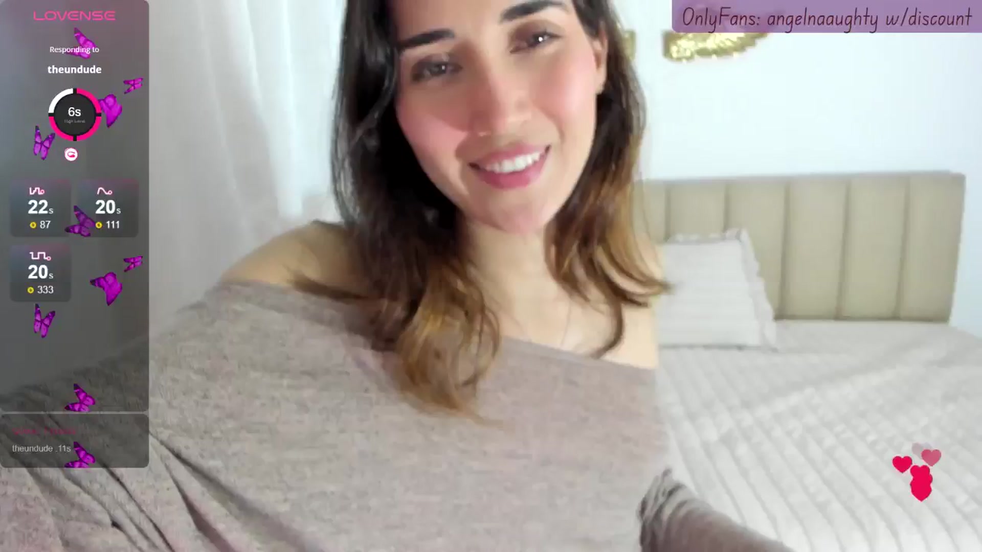 Gallery image thumbnail from Angelnaaughty's myfreecams stream on, 08/14/2024, 07:53 image 16 of 20