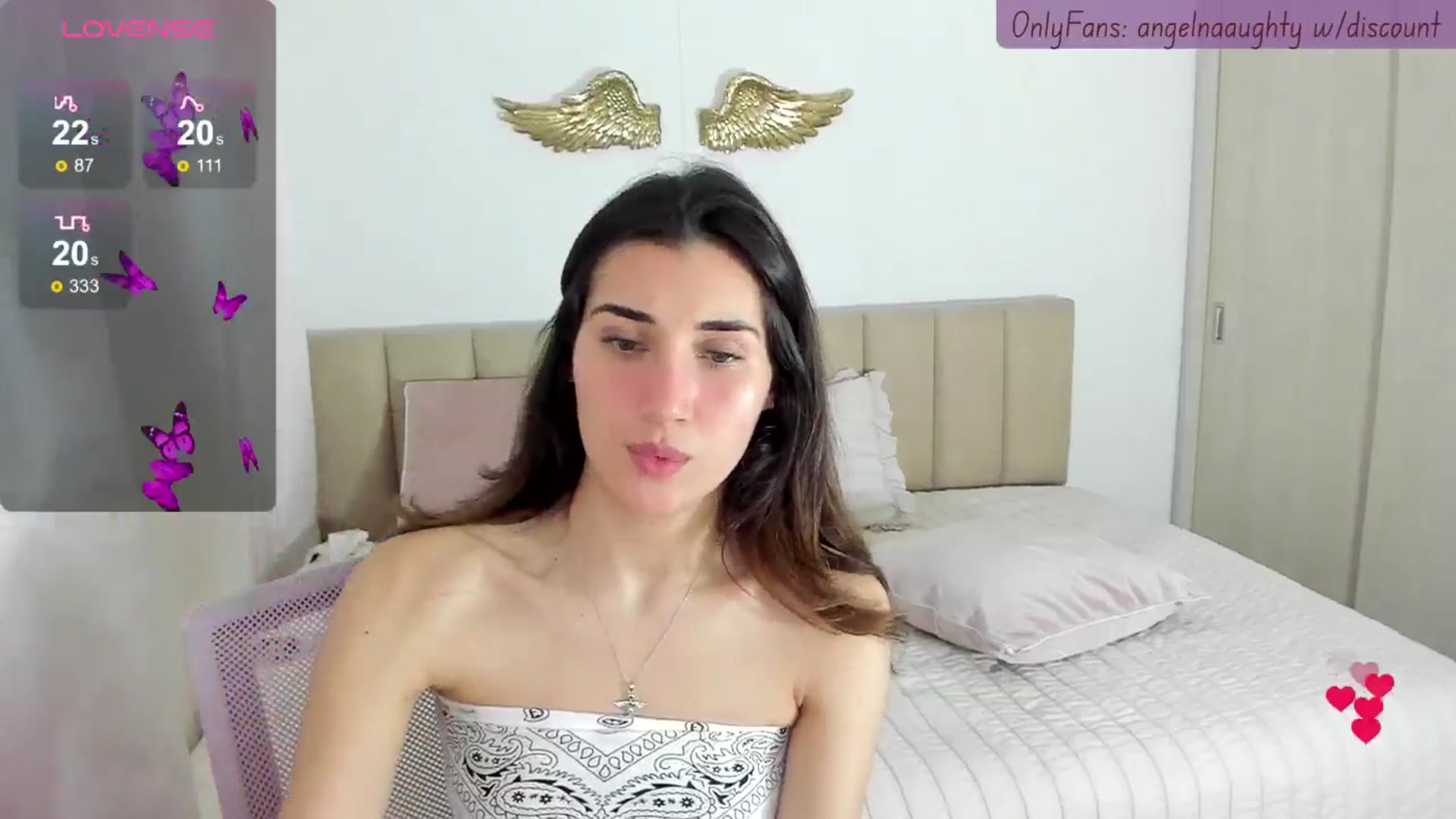 Gallery image thumbnail from Angelnaaughty's myfreecams stream on, 08/20/2024, 23:05 image 19 of 20