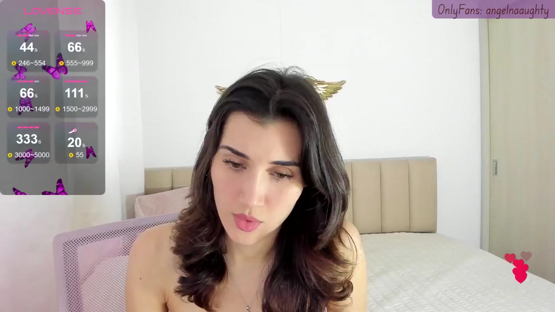 Gallery image thumbnail from Angelnaaughty's myfreecams stream on, 08/24/2024, 21:03 image 18 of 20