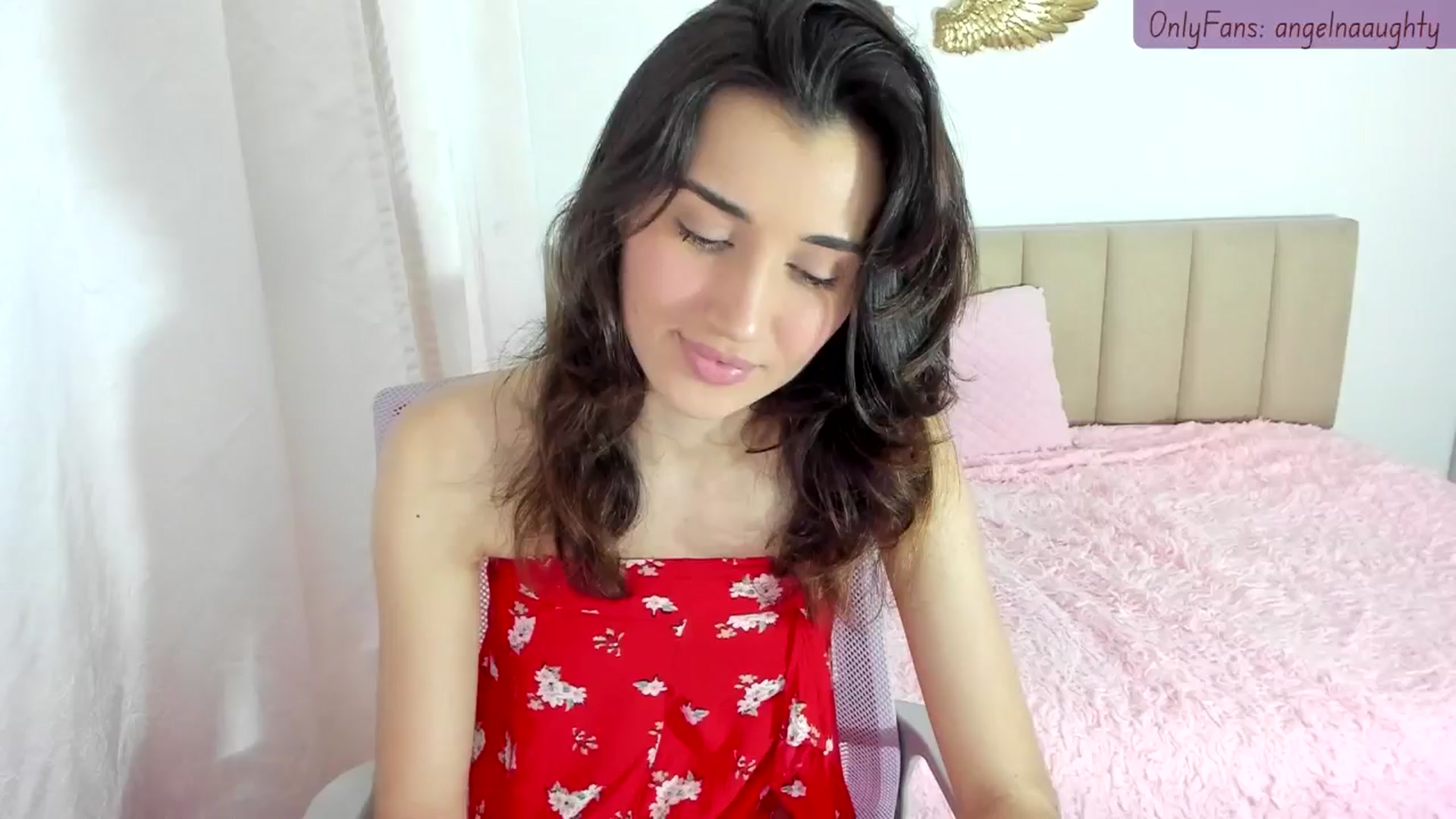 Gallery image thumbnail from Angelnaaughty's myfreecams stream on, 09/13/2024, 23:59 image 14 of 20
