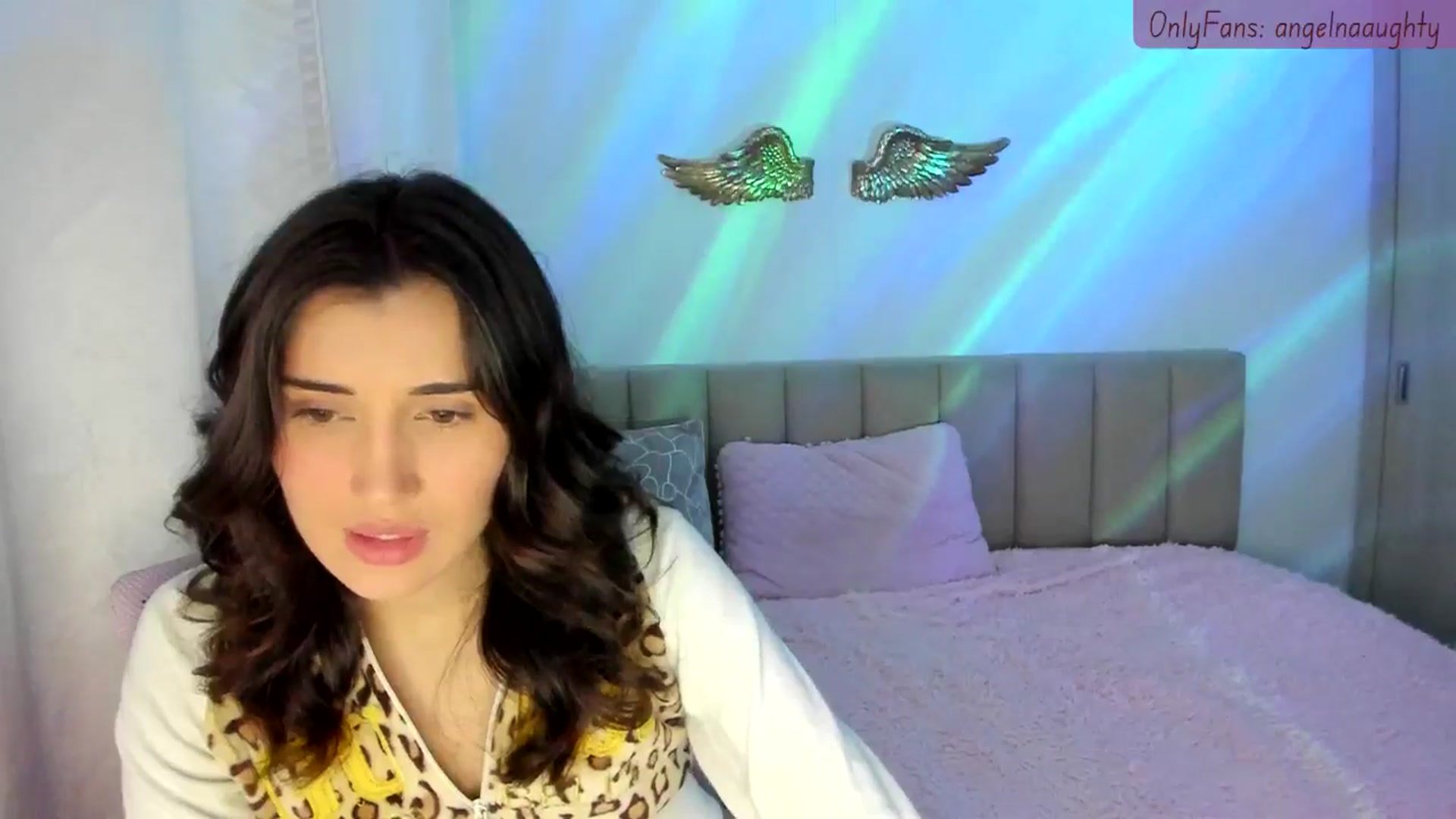 Gallery image thumbnail from Angelnaaughty's myfreecams stream on, 09/14/2024, 22:47 image 16 of 20