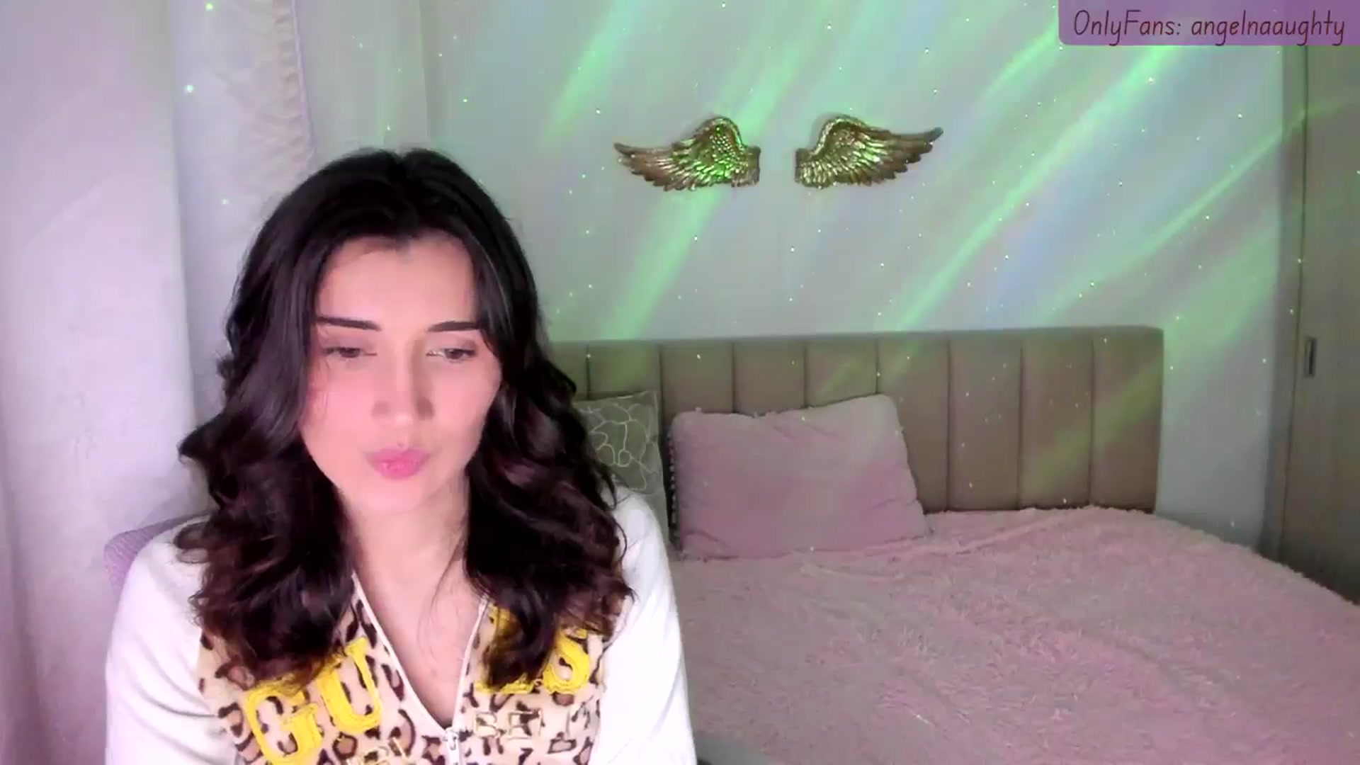 Gallery image thumbnail from Angelnaaughty's myfreecams stream on, 09/14/2024, 22:47 image 19 of 20