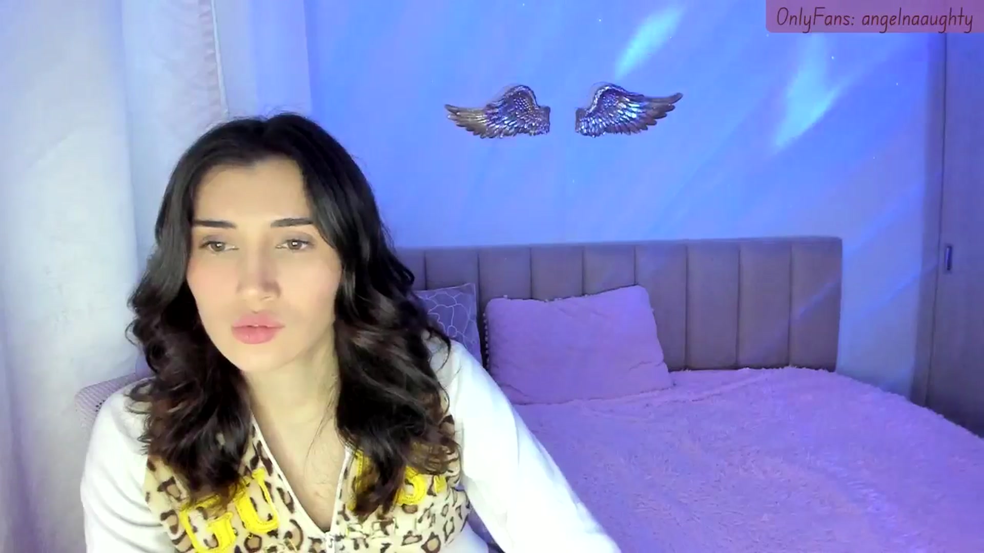 Gallery image thumbnail from Angelnaaughty's myfreecams stream on, 09/14/2024, 22:47 image 15 of 20