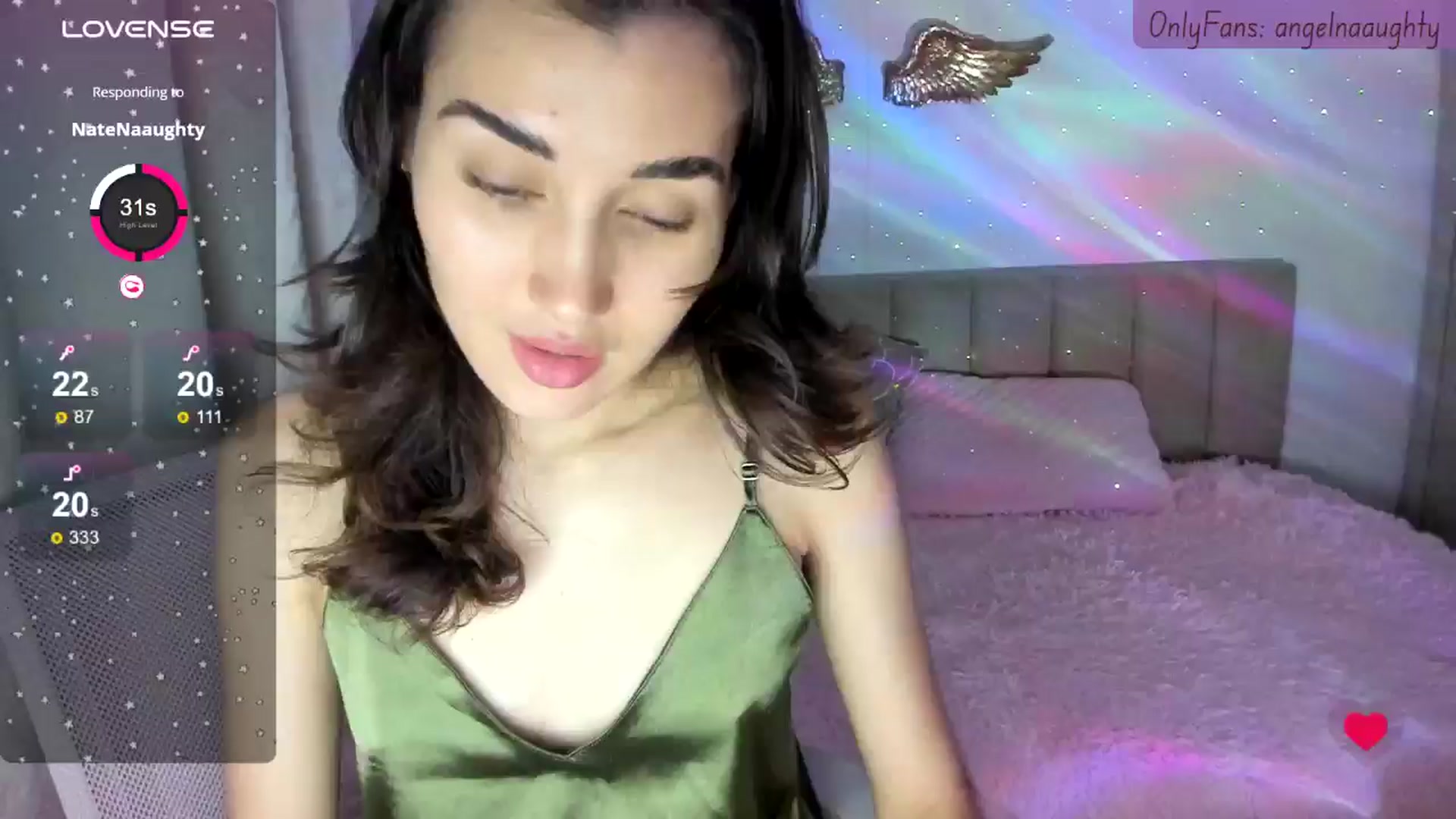 Gallery image thumbnail from Angelnaaughty's myfreecams stream on, 09/18/2024, 24:45 image 10 of 20