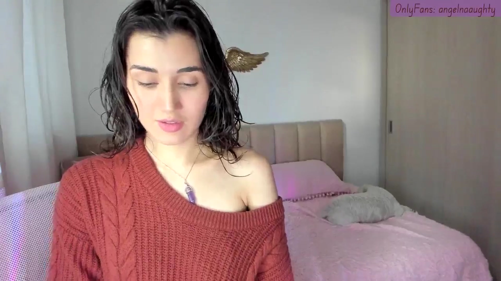 Gallery image thumbnail from Angelnaaughty's myfreecams stream on, 09/19/2024, 22:03 image 20 of 20