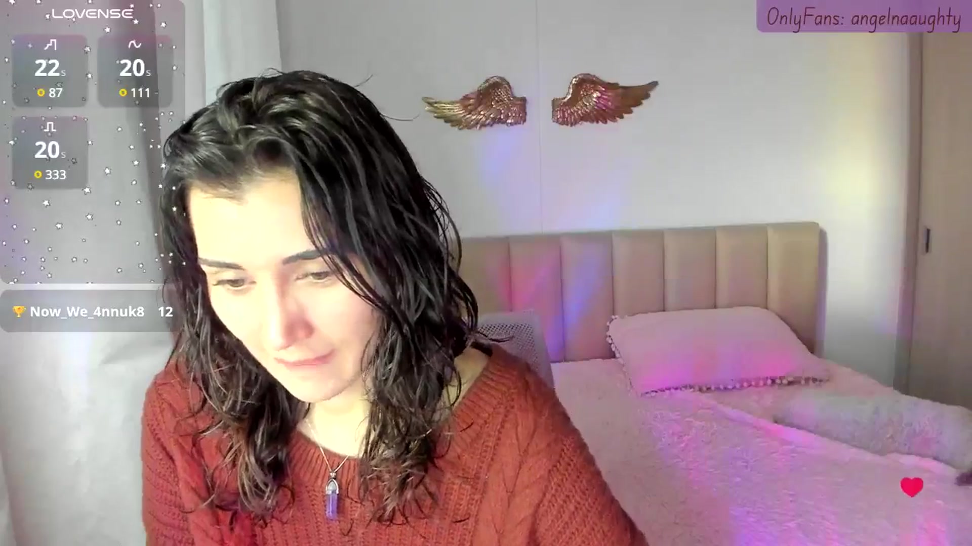 Gallery image thumbnail from Angelnaaughty's myfreecams stream on, 09/19/2024, 22:03 image 7 of 20