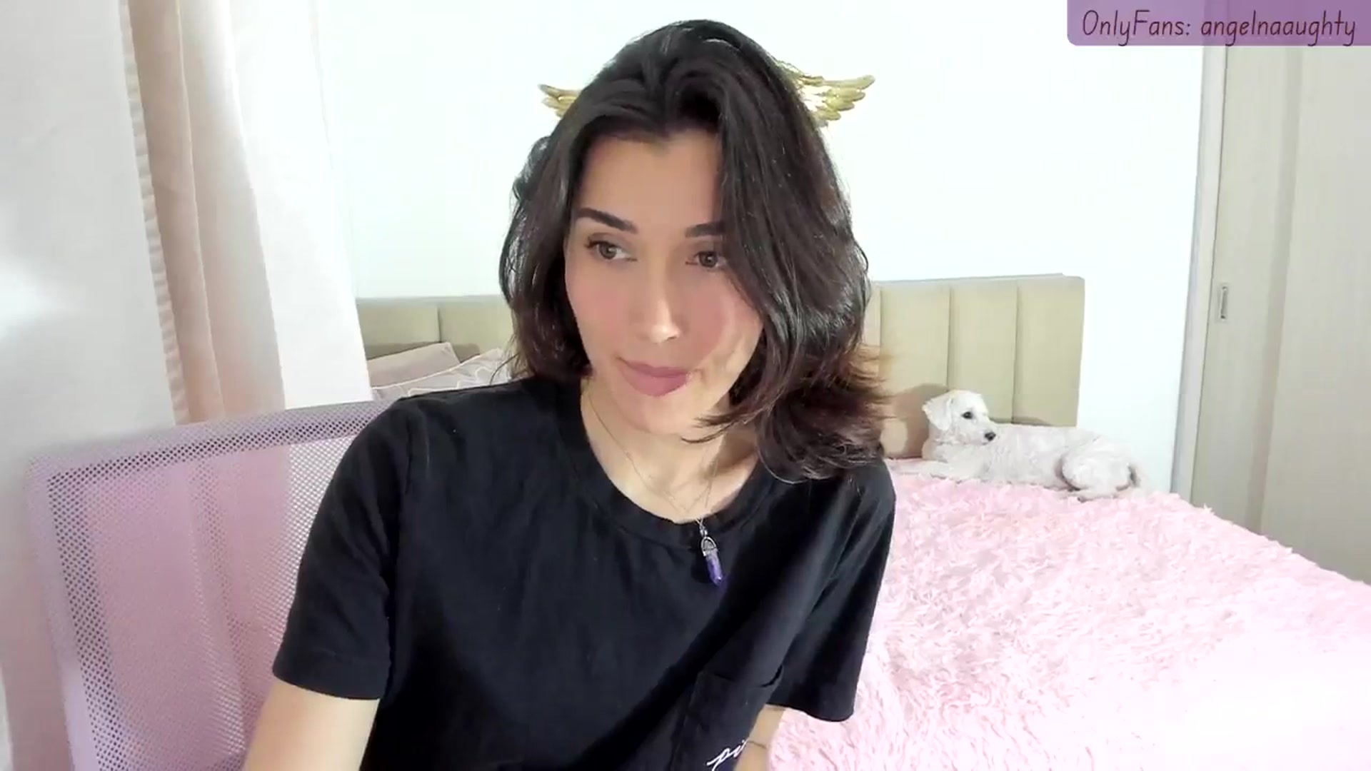 Gallery image thumbnail from Angelnaaughty's myfreecams stream on, 09/26/2024, 23:49 image 6 of 20