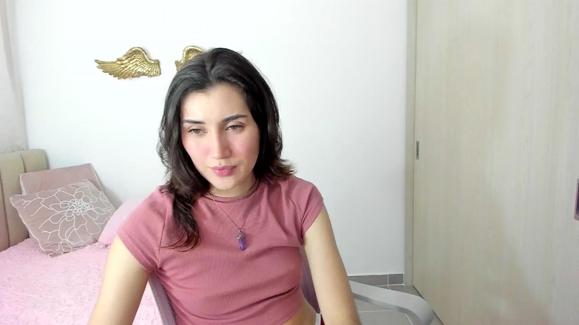 Gallery image thumbnail from Angelnaaughty's myfreecams stream on, 10/11/2024, 24:23 image 3 of 20