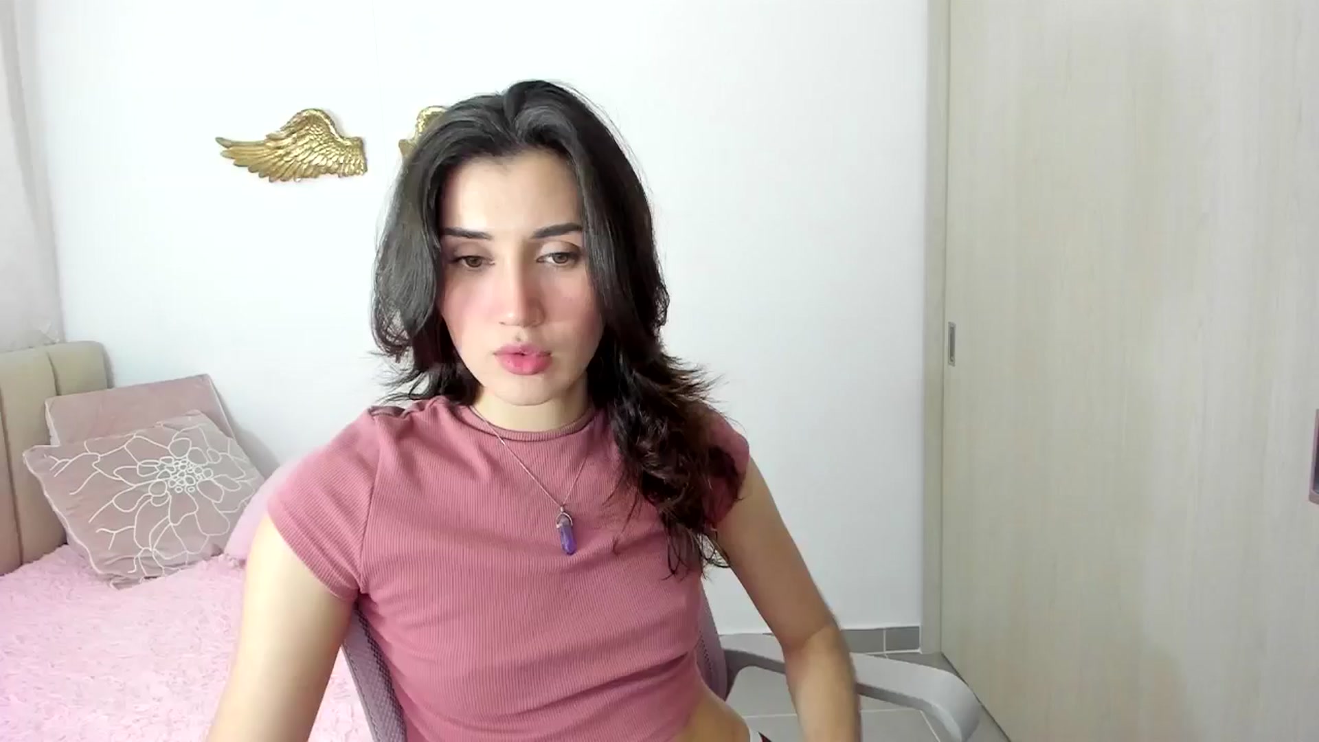 Gallery image thumbnail from Angelnaaughty's myfreecams stream on, 10/11/2024, 24:23 image 2 of 20