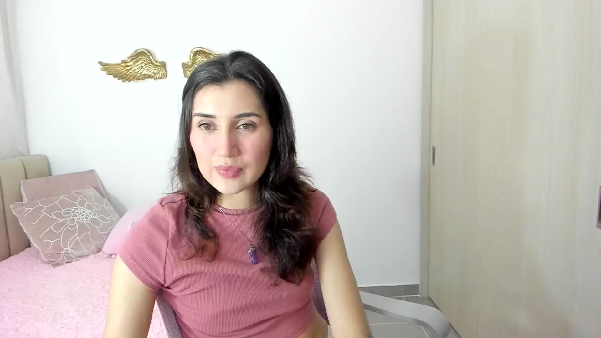 Gallery image thumbnail from Angelnaaughty's myfreecams stream on, 10/11/2024, 24:23 image 7 of 20
