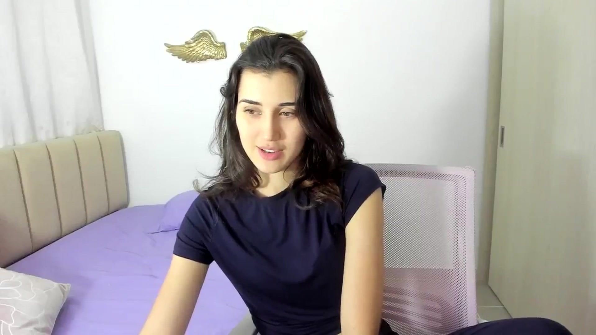 Gallery image thumbnail from Angelnaaughty's myfreecams stream on, 11/26/2024, 24:02 image 3 of 20