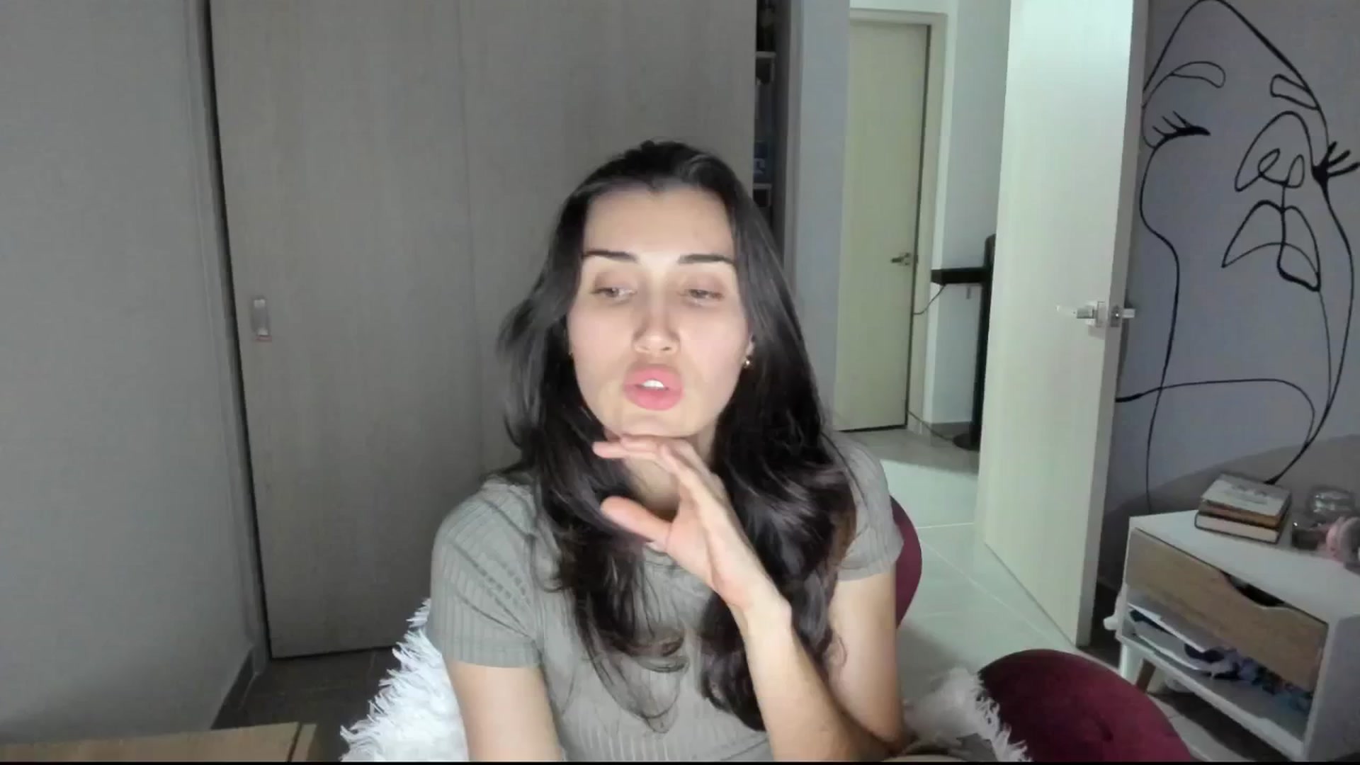 Gallery image thumbnail from Angelnaaughty's myfreecams stream on, 03/06/2025, 24:58 image 1 of 20