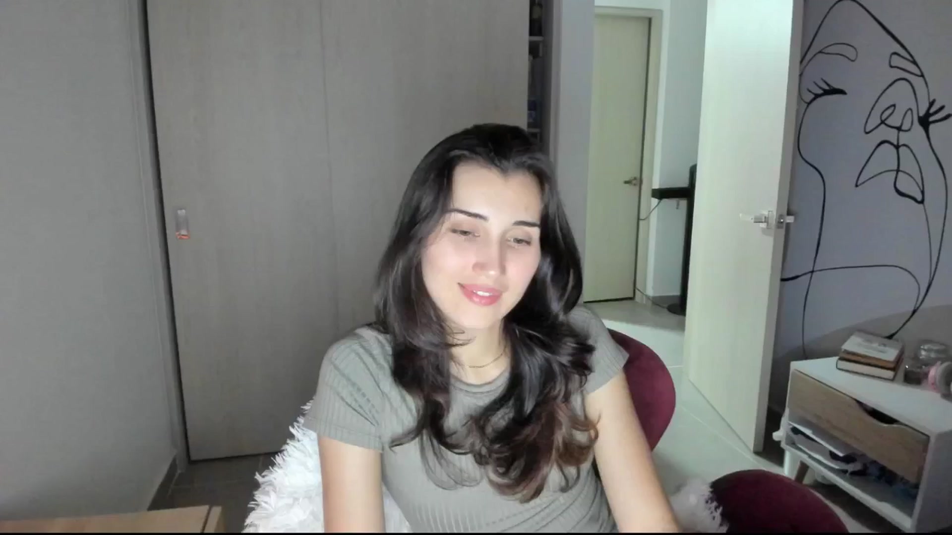 Gallery image thumbnail from Angelnaaughty's myfreecams stream on, 03/06/2025, 24:58 image 15 of 20