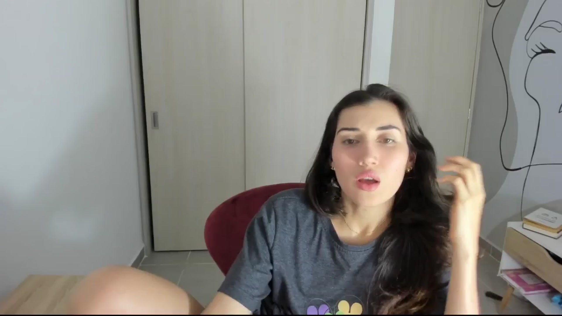 Gallery image thumbnail from Angelnaaughty's myfreecams stream on, 03/10/2025, 24:03 image 14 of 20
