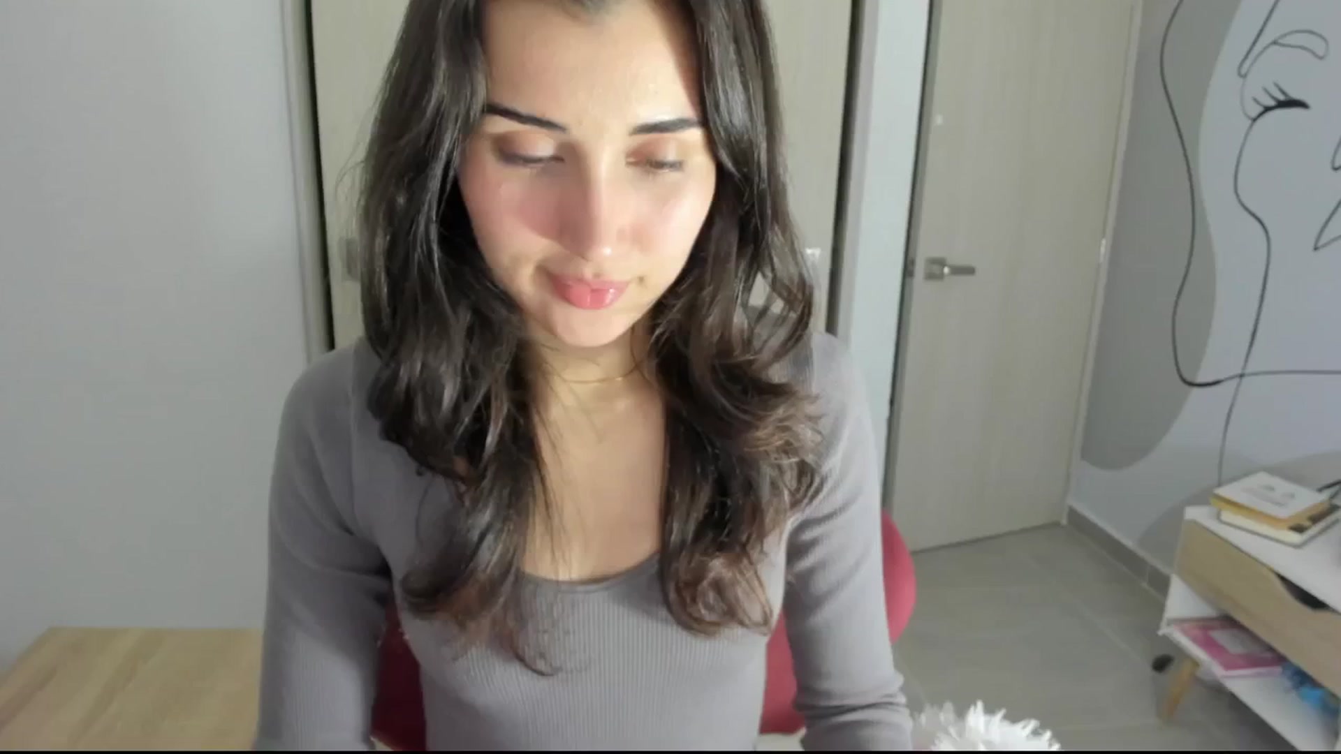 Gallery image thumbnail from Angelnaaughty's myfreecams stream on, 03/11/2025, 24:01 image 17 of 20