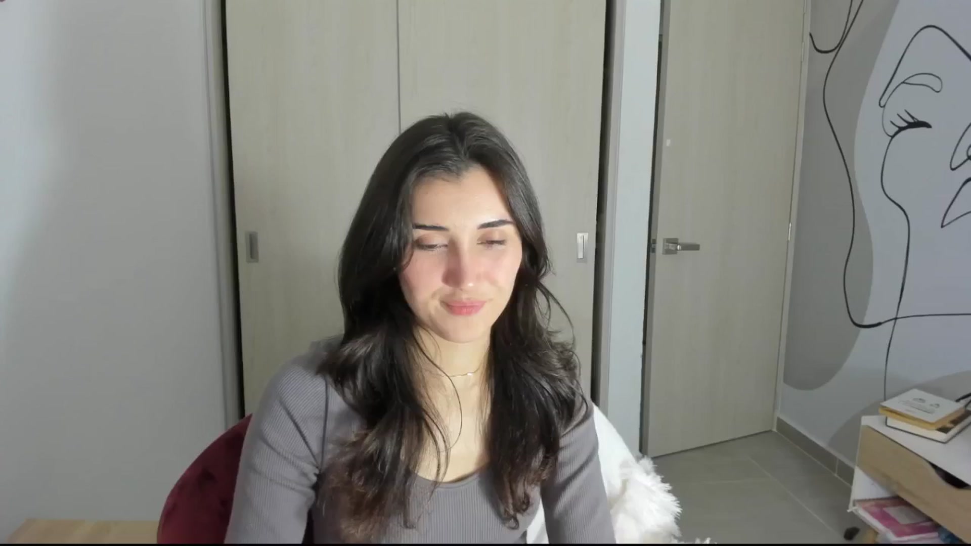 Gallery image thumbnail from Angelnaaughty's myfreecams stream on, 03/11/2025, 24:01 image 5 of 20