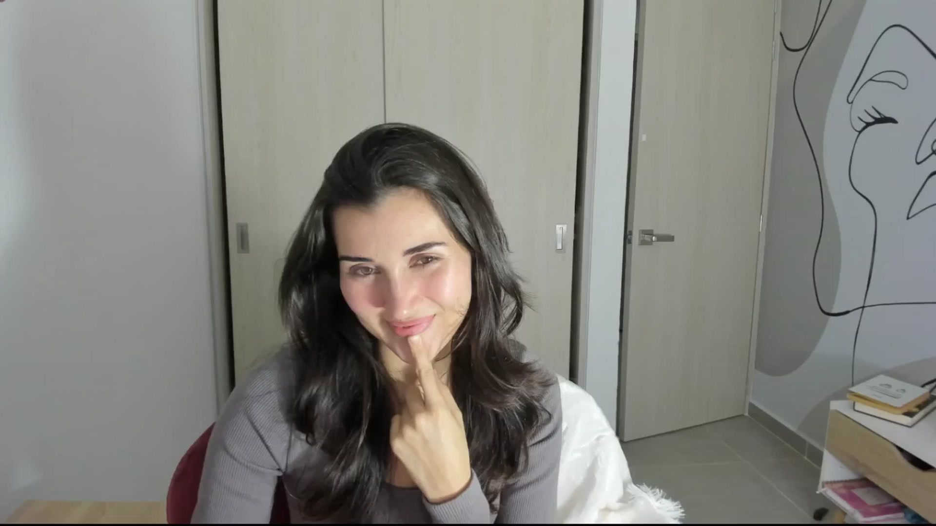 Gallery image thumbnail from Angelnaaughty's myfreecams stream on, 03/11/2025, 24:01 image 14 of 20