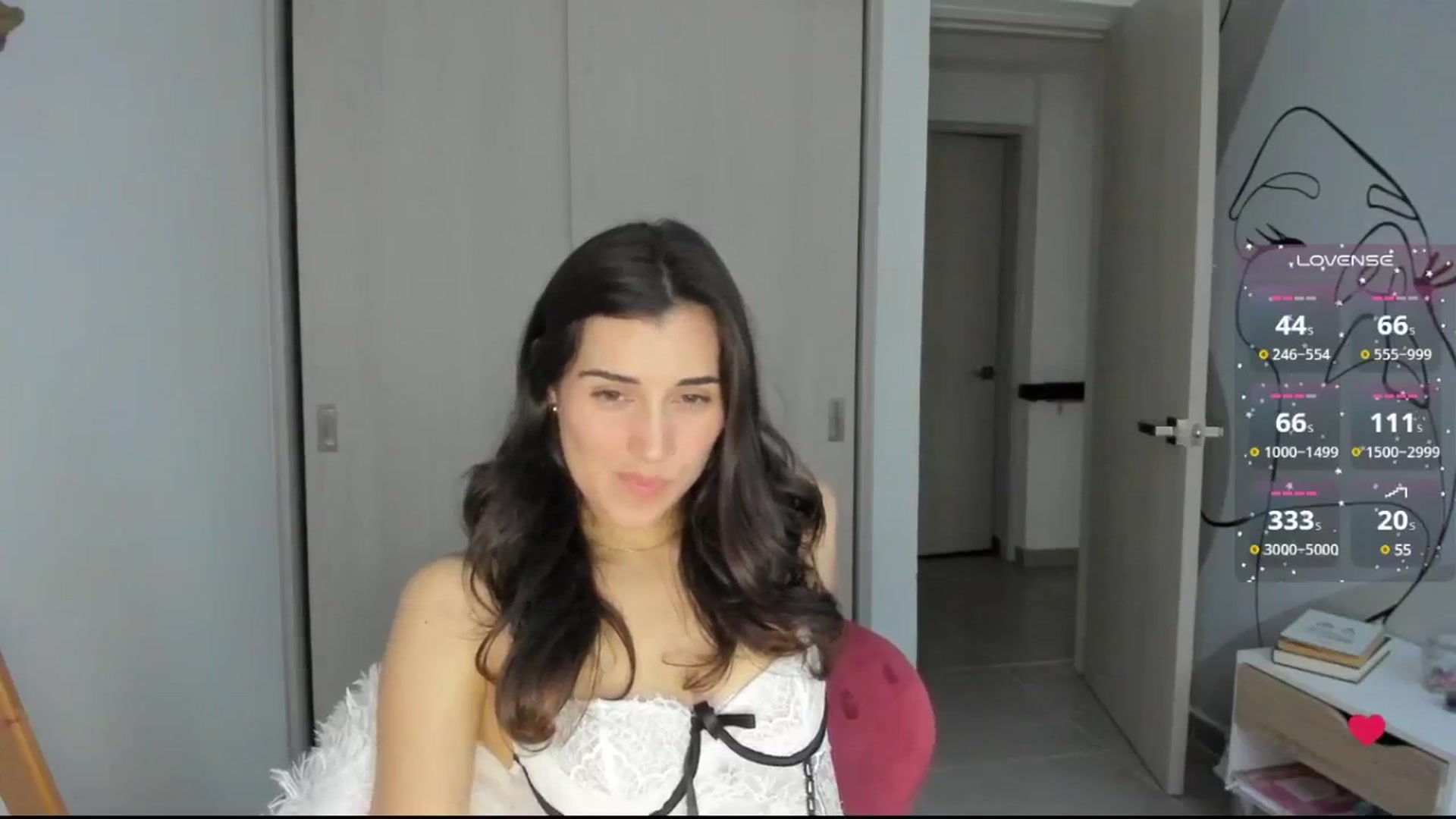 Gallery image thumbnail from Angelnaaughty's myfreecams stream on, 03/13/2025, 22:41 image 12 of 20